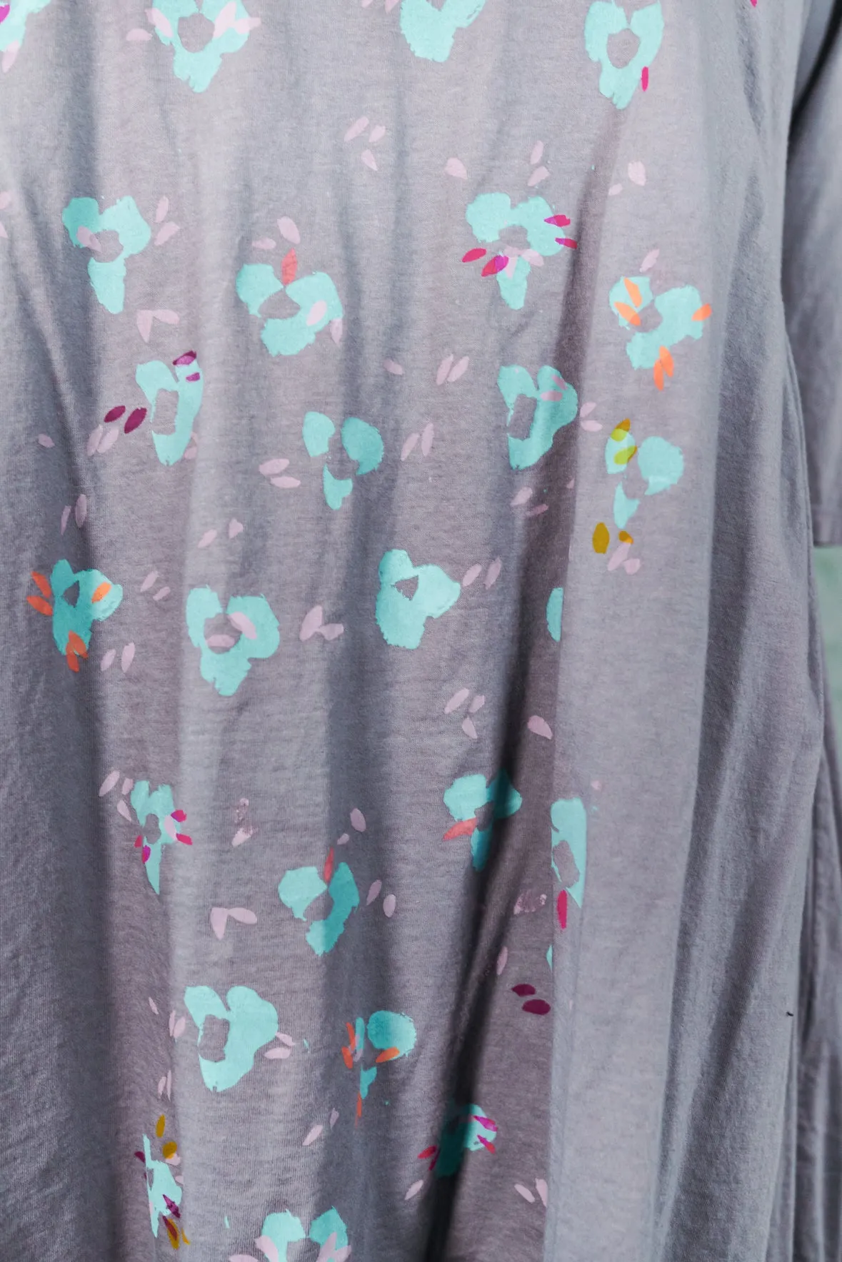 2284 Jen's Tunic Pewter-Spring Flower