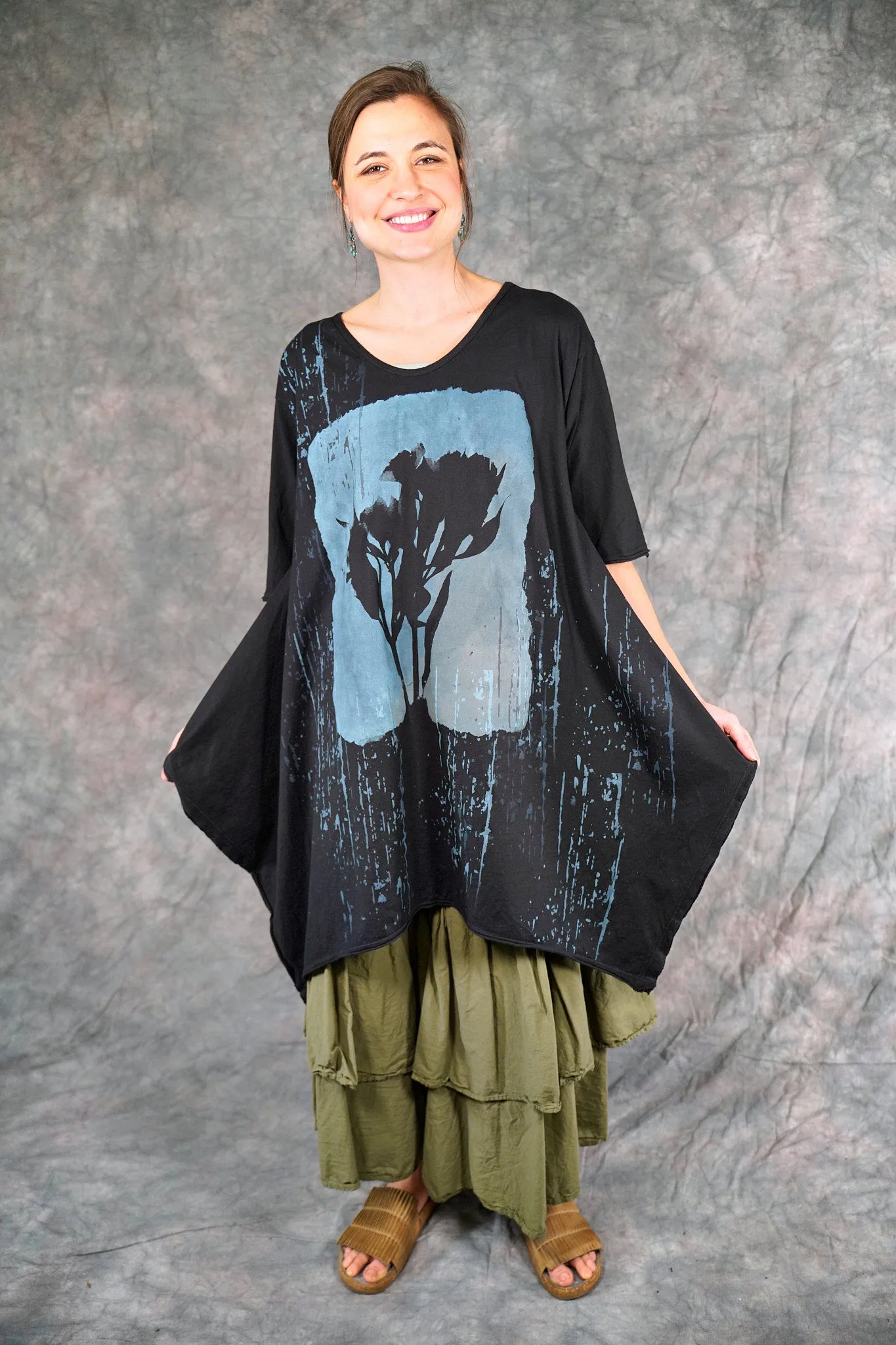 2335 Origami Tunic Black-P