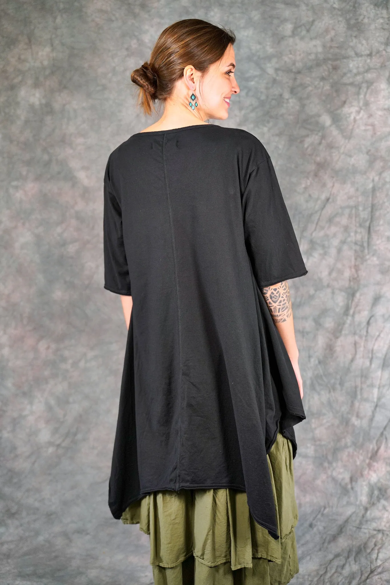 2335 Origami Tunic Black-P