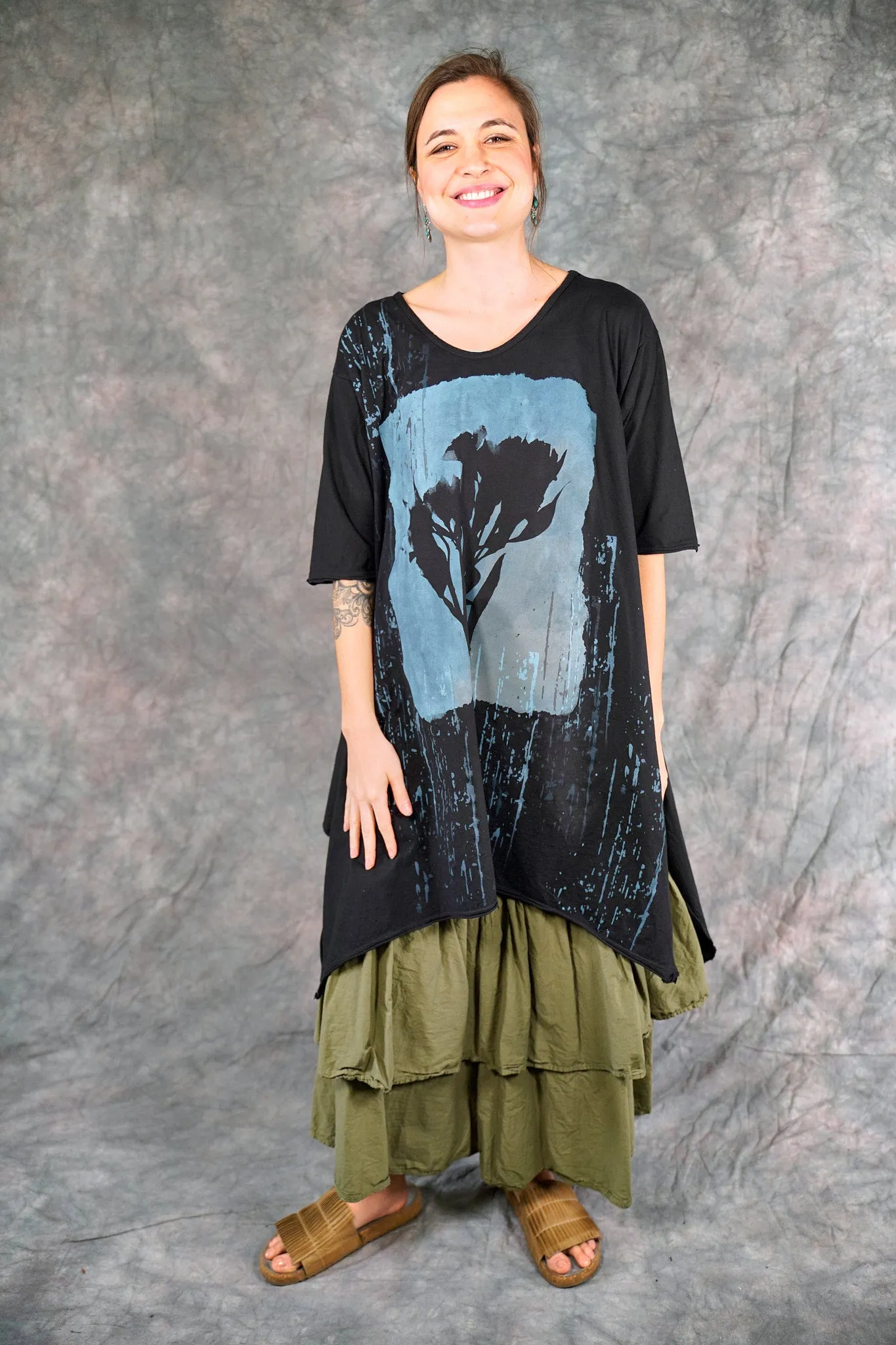 2335 Origami Tunic Black-P