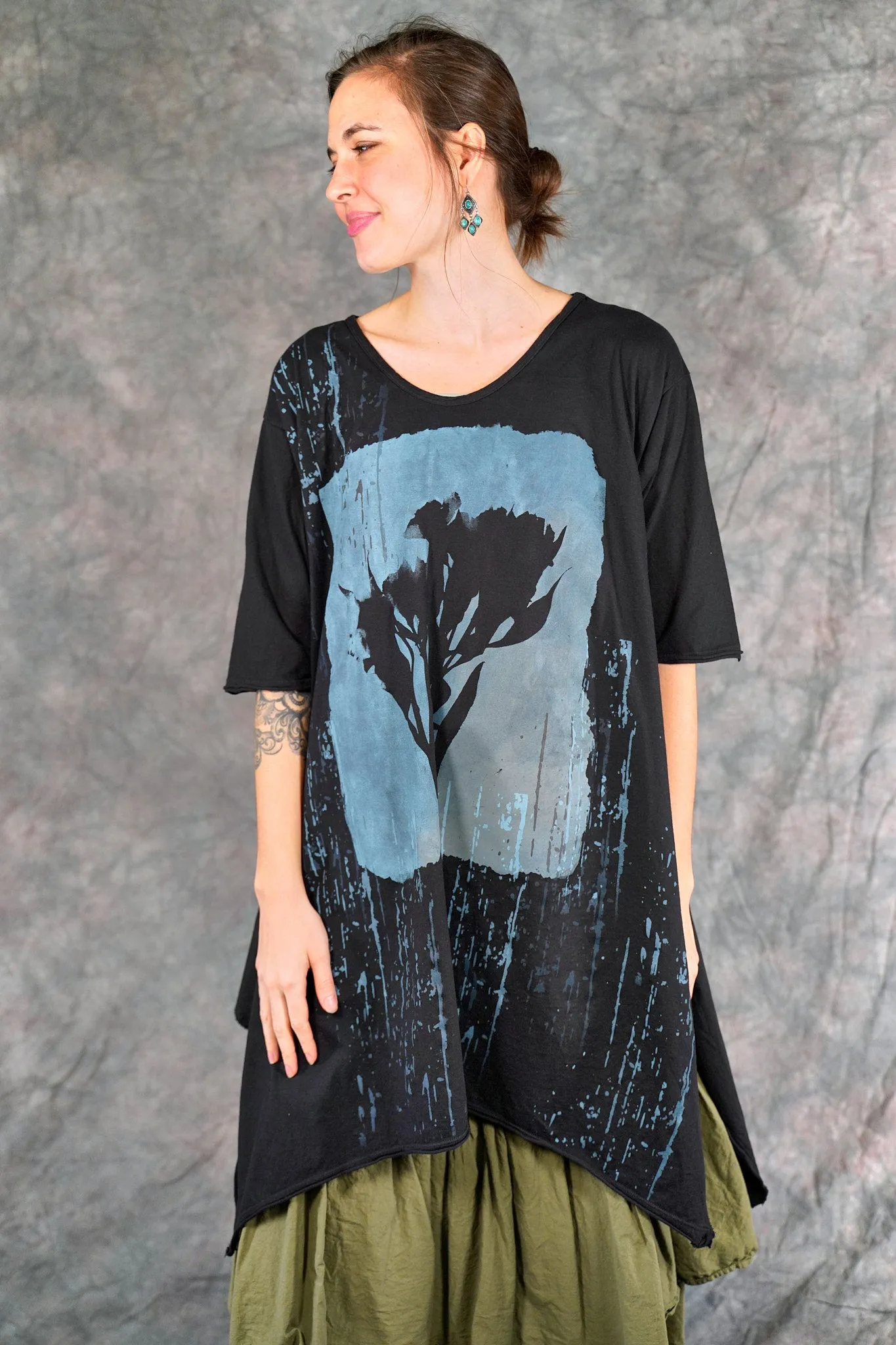 2335 Origami Tunic Black-P