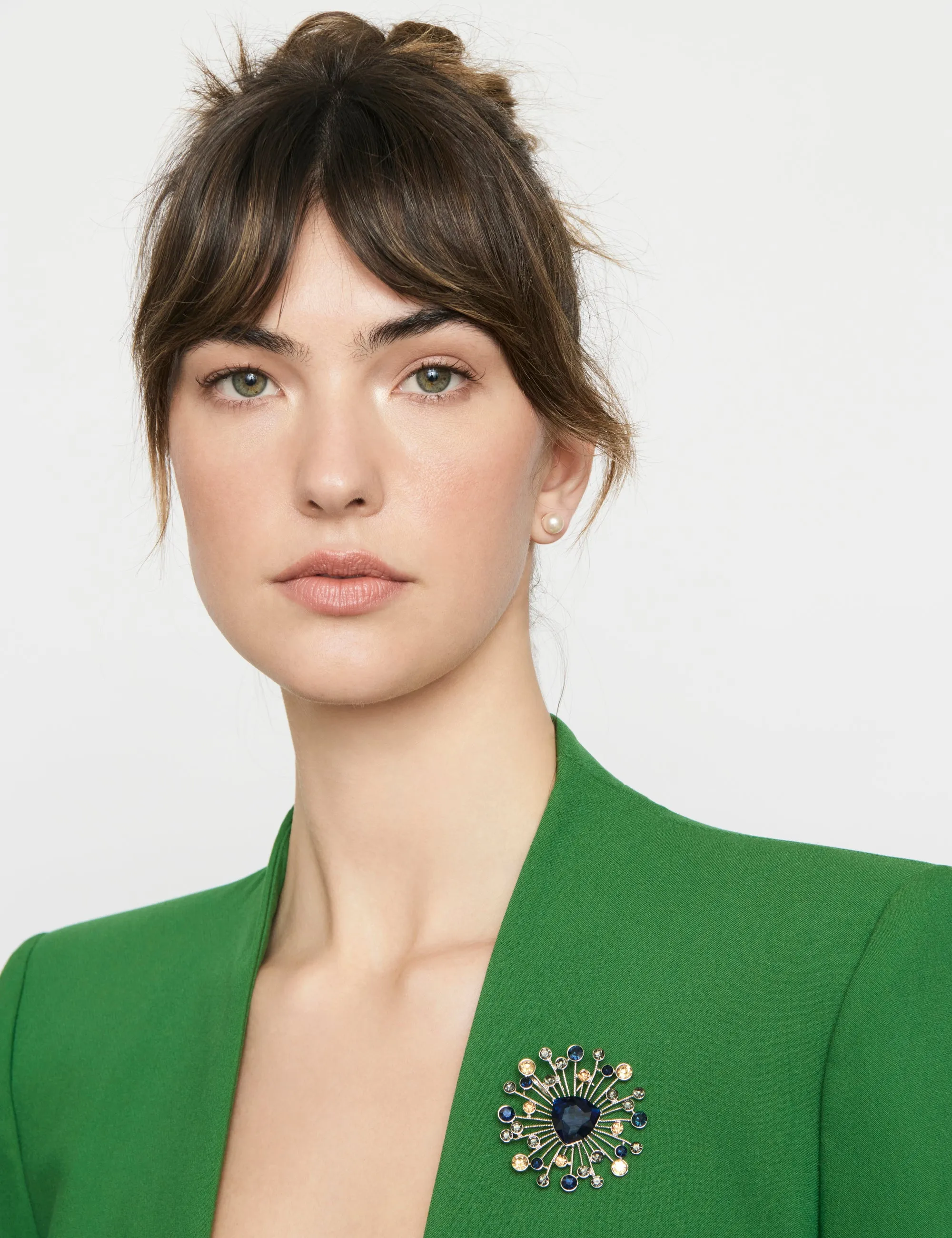 BEAMING STONE SPRAY BROOCH