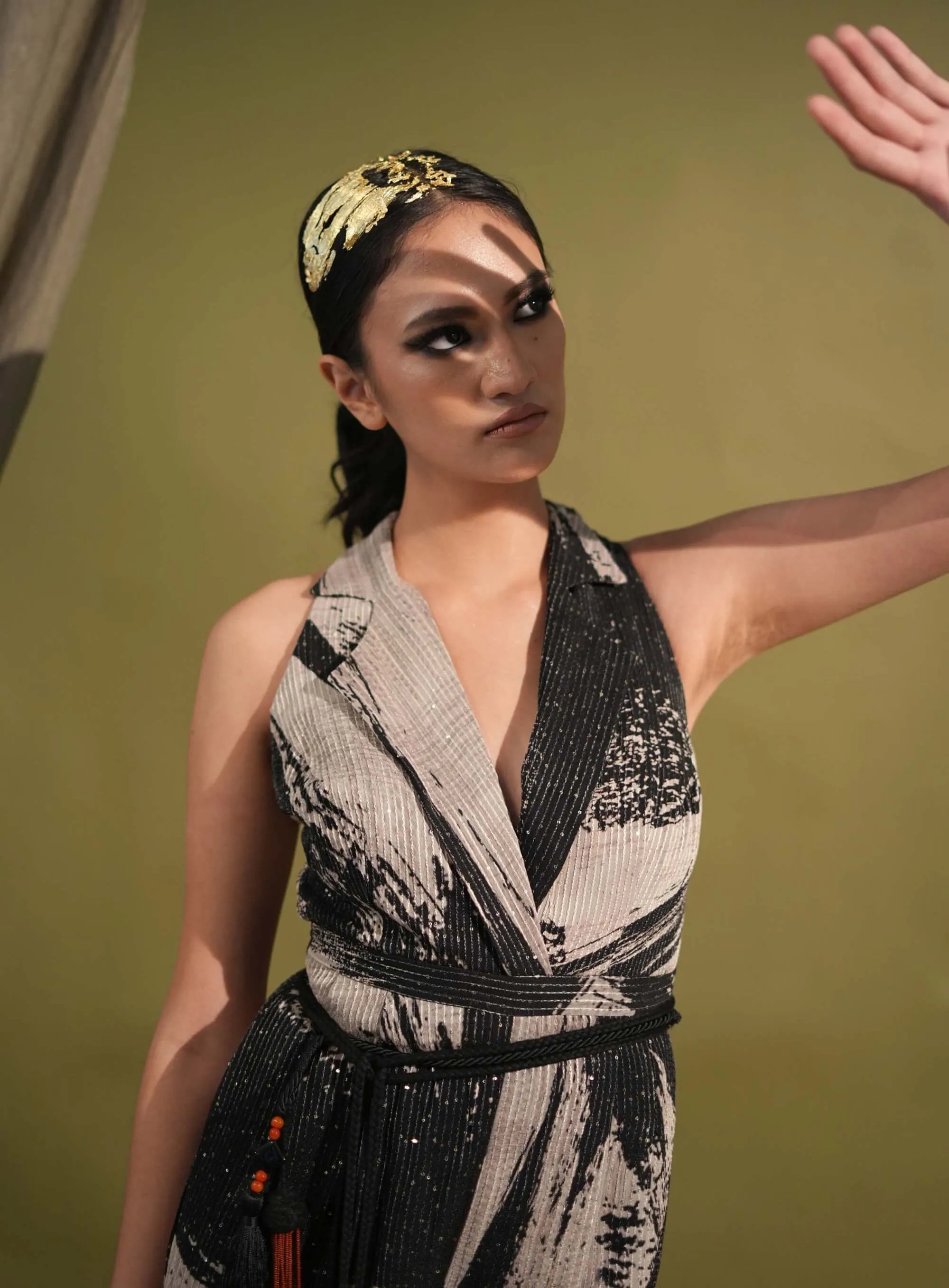 Black & white stroke print jumpsuit sari