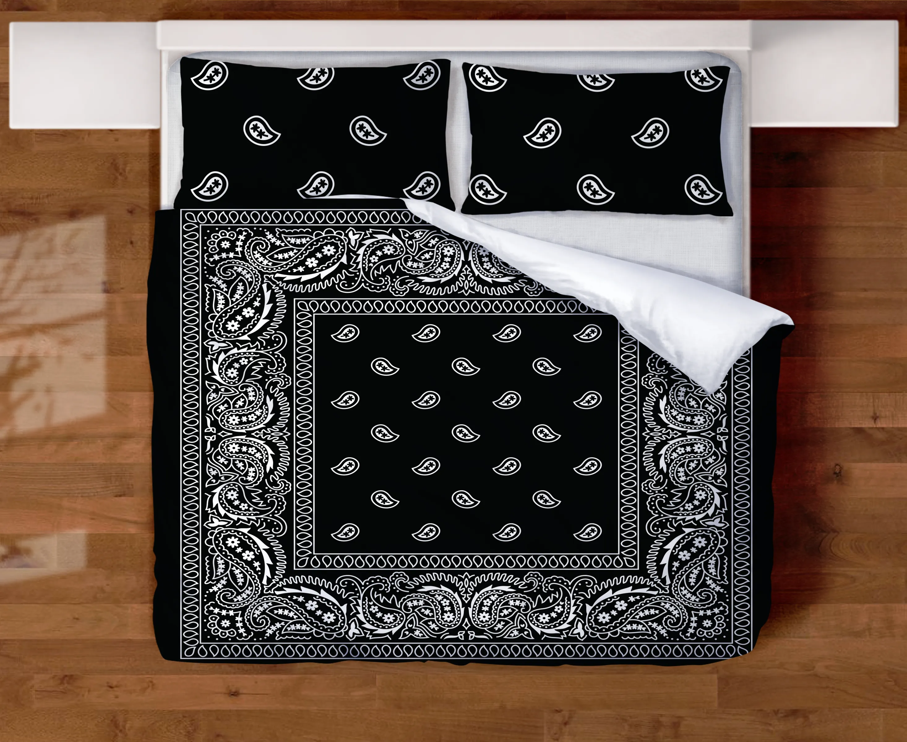 Black Bandana Quilted Comforter 3-Piece Set