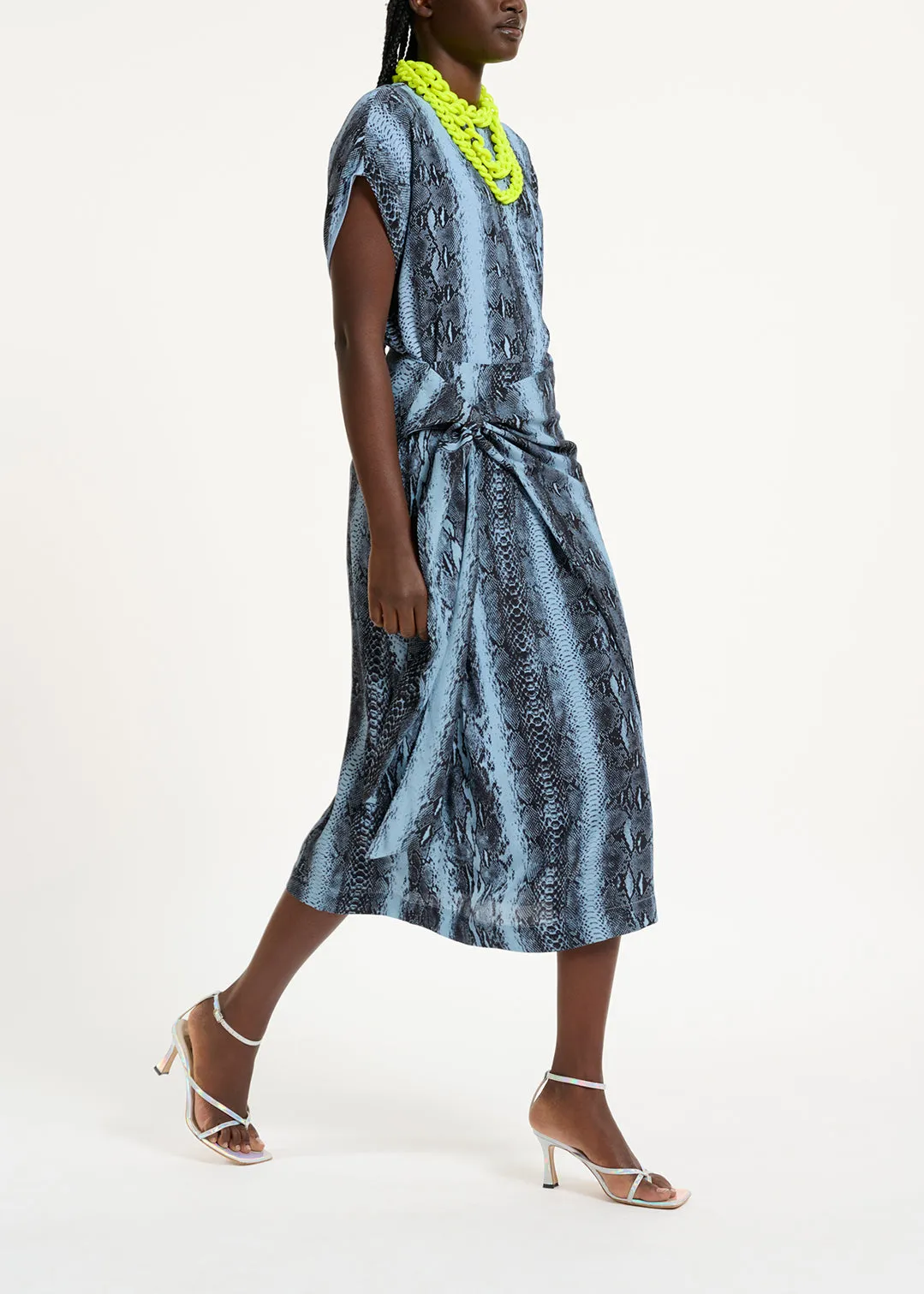 Blue and black snake-print short-sleeved top