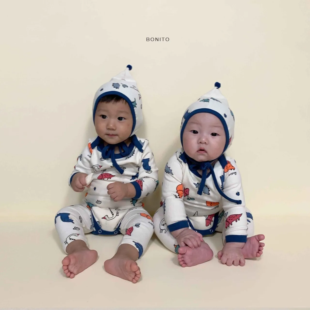 Bonito Tyranno Babygrow Set