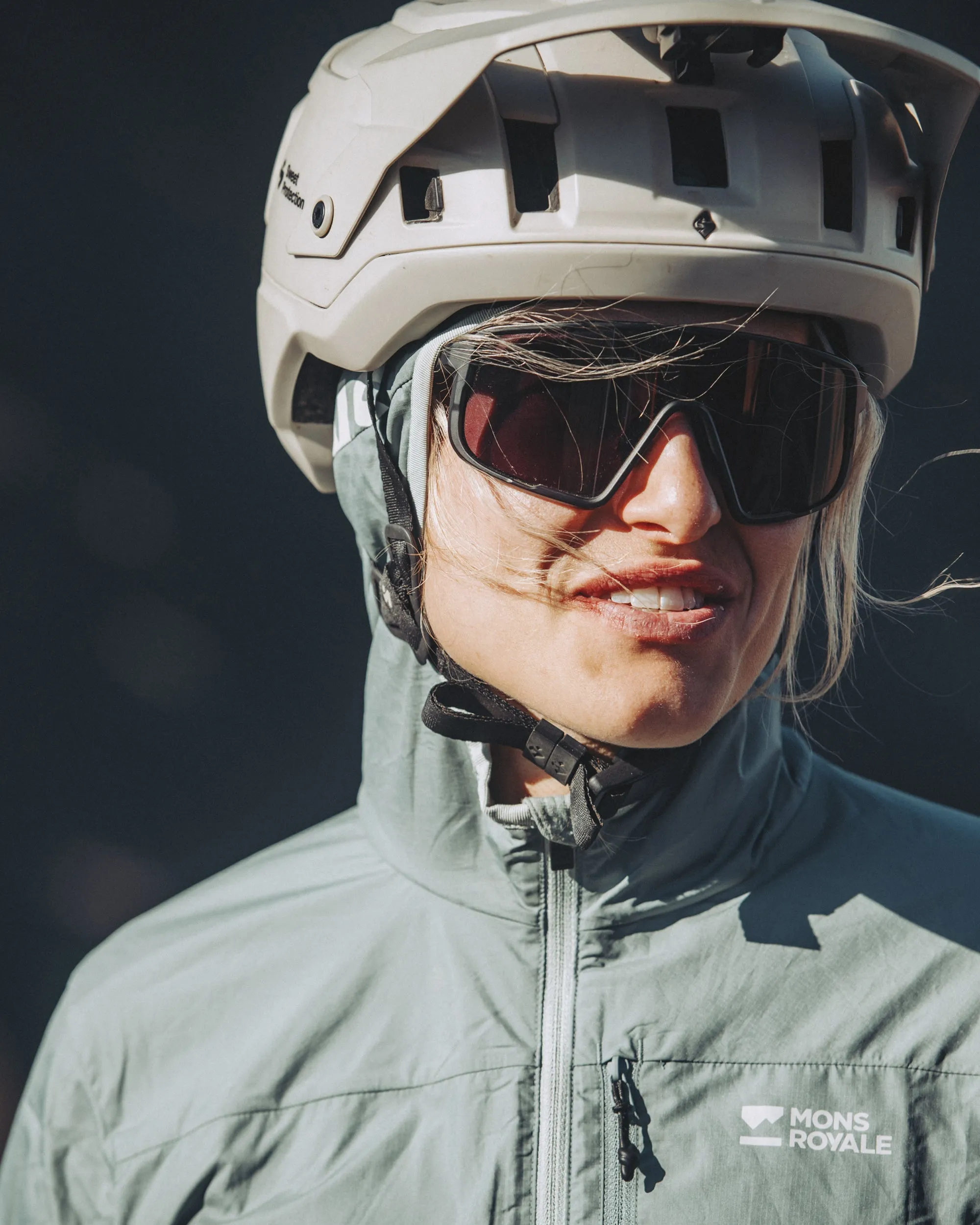 Diversion Merino Wind Jacket - Dew / Desert Sage