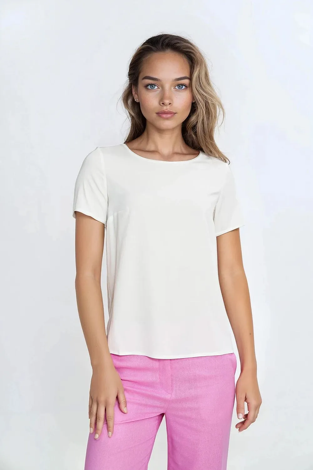Elegant Boat-Neck Blouse with Short Sleeves