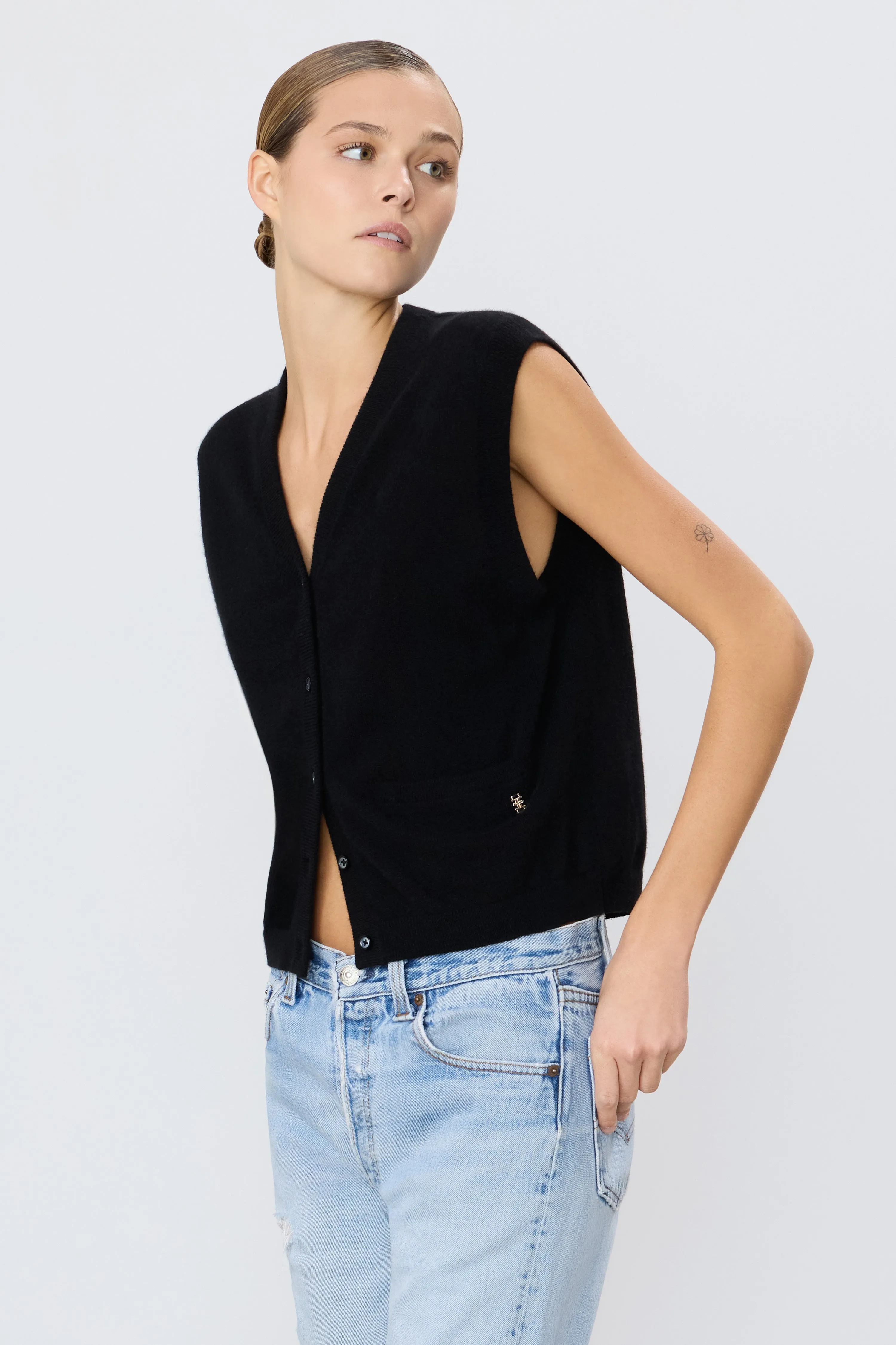 Elton Vest