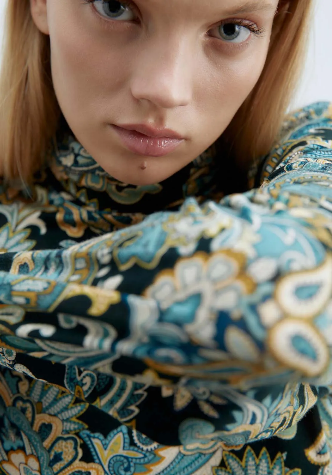 Funnel Neck Viscose Dress - Light Green