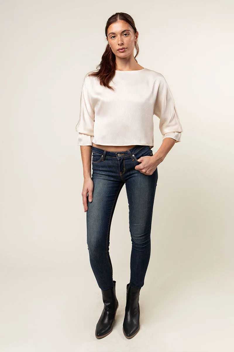 Gathered Cuff Sleeves Blouse in Crinkle Satin