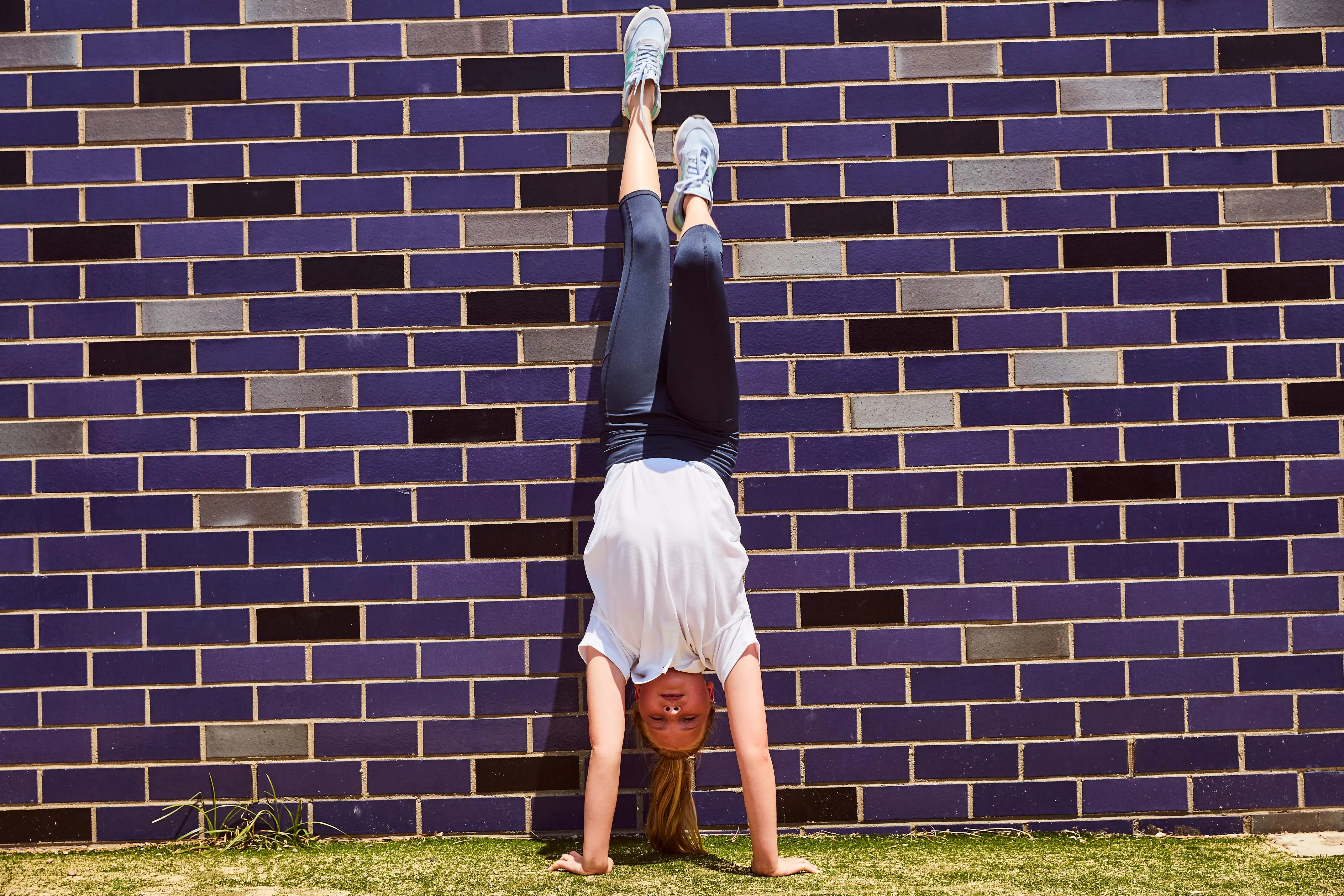 Girls Navy 3/4 Leggings