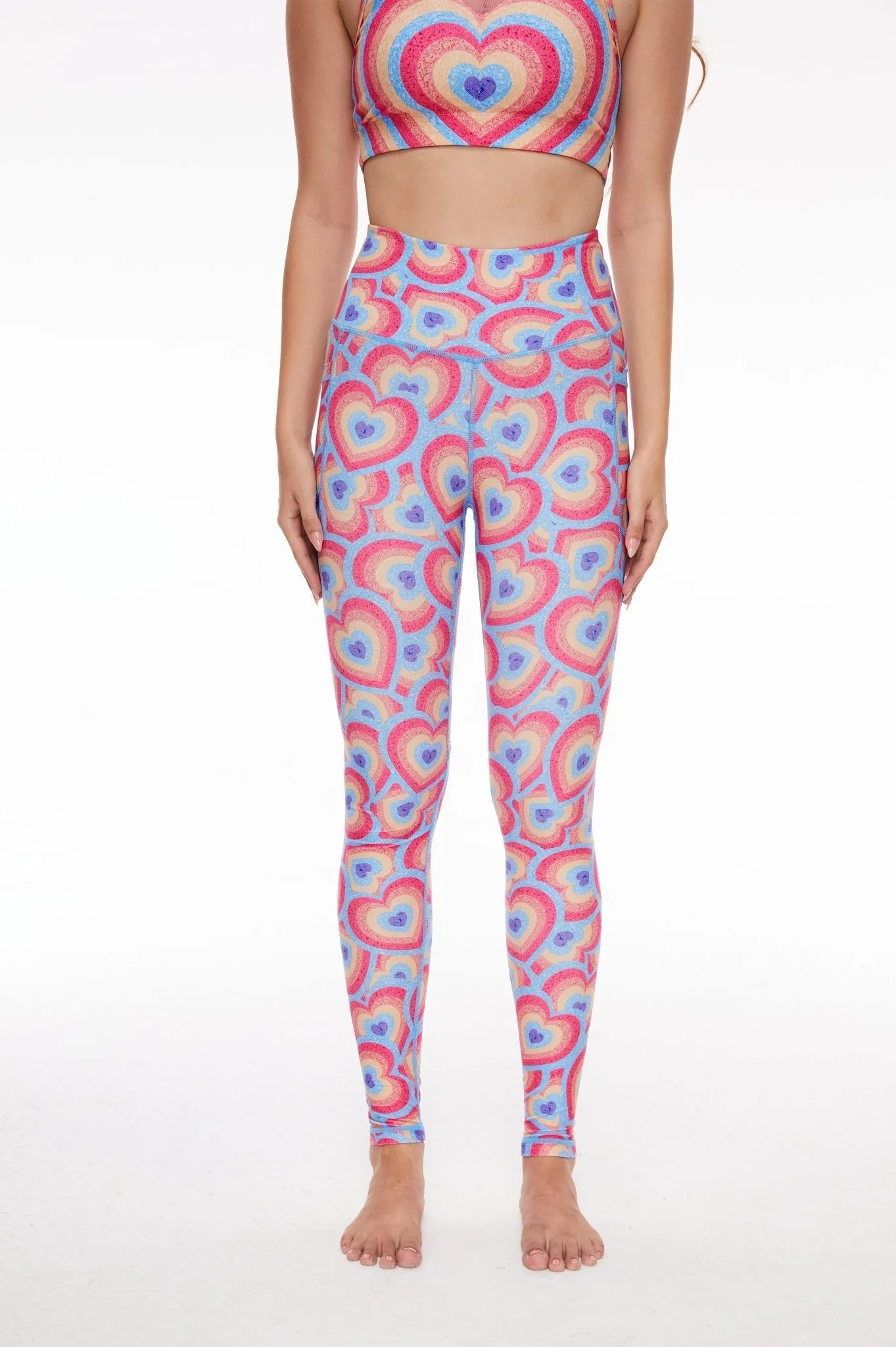 Groovy Loveburst Leggings – Retro Rainbow Hearts