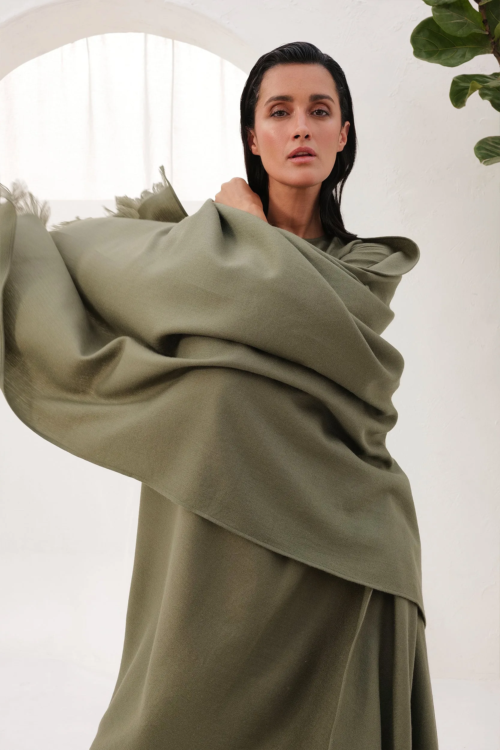 Hallstatt Woollen Jumpsuit & Sand Woollen Shawl (Moss)