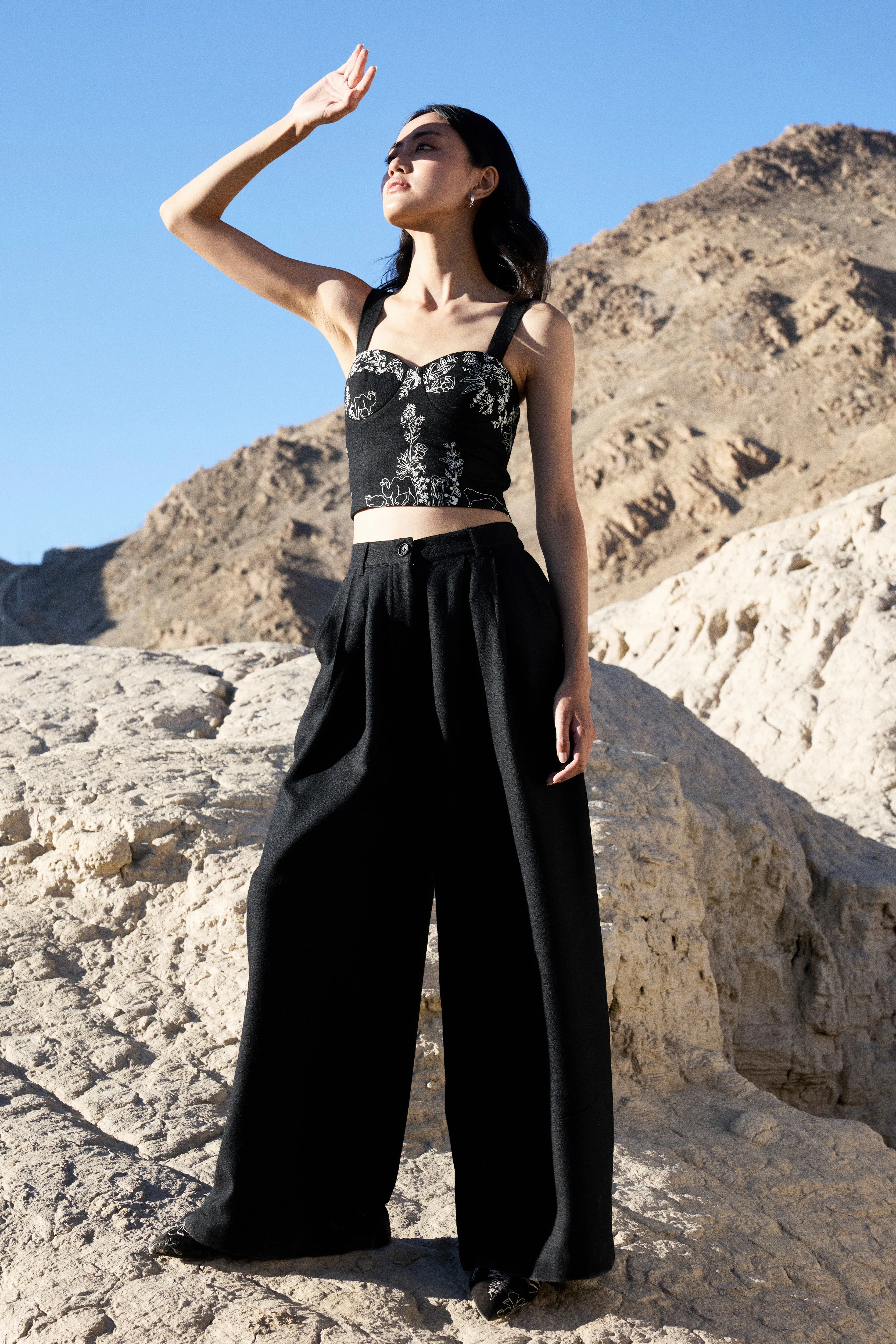 Hemis Woollen Bandeau (Black) & Sweden woollen Pants (Black)