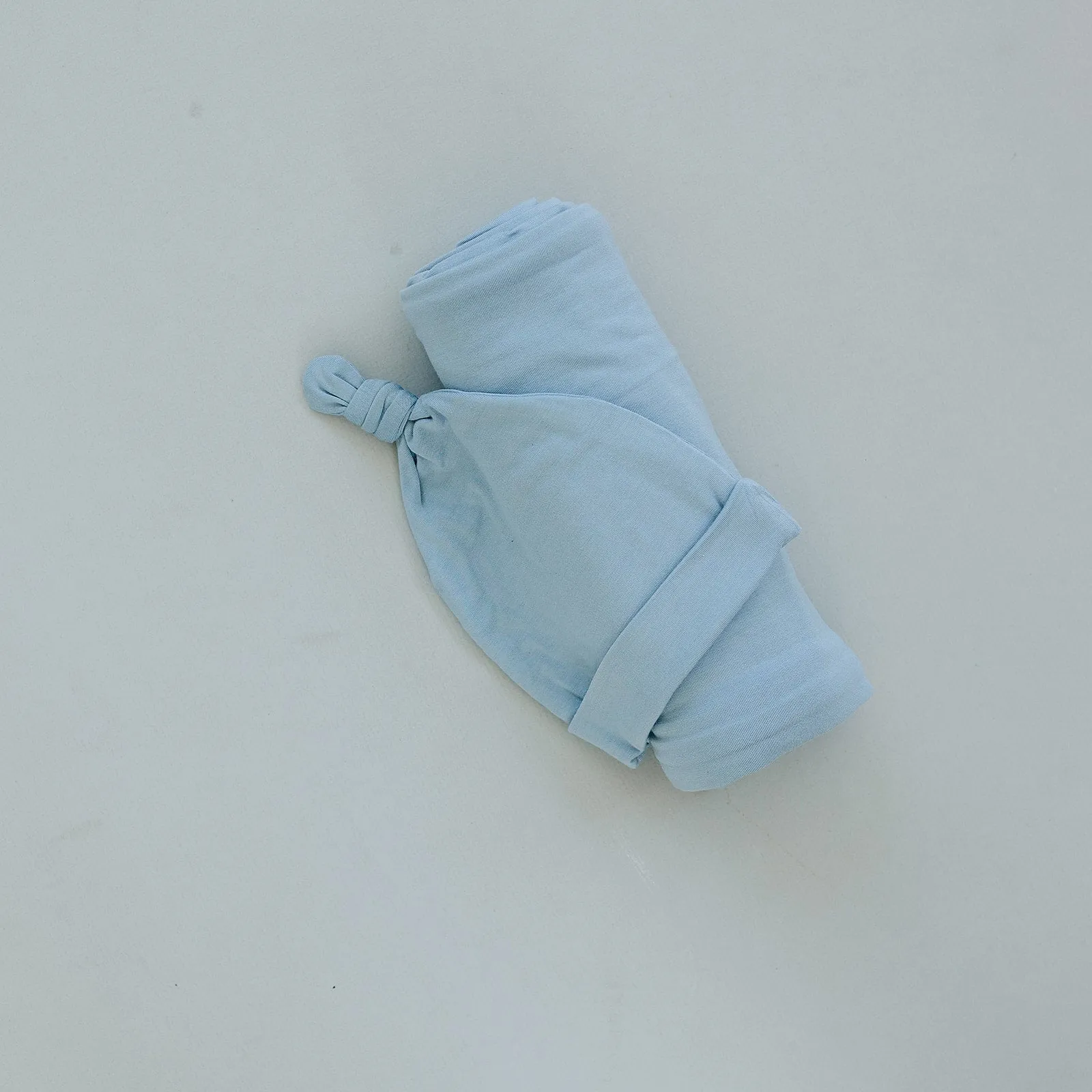HUGBUG Bamboo Sky Swaddle | Hat Set