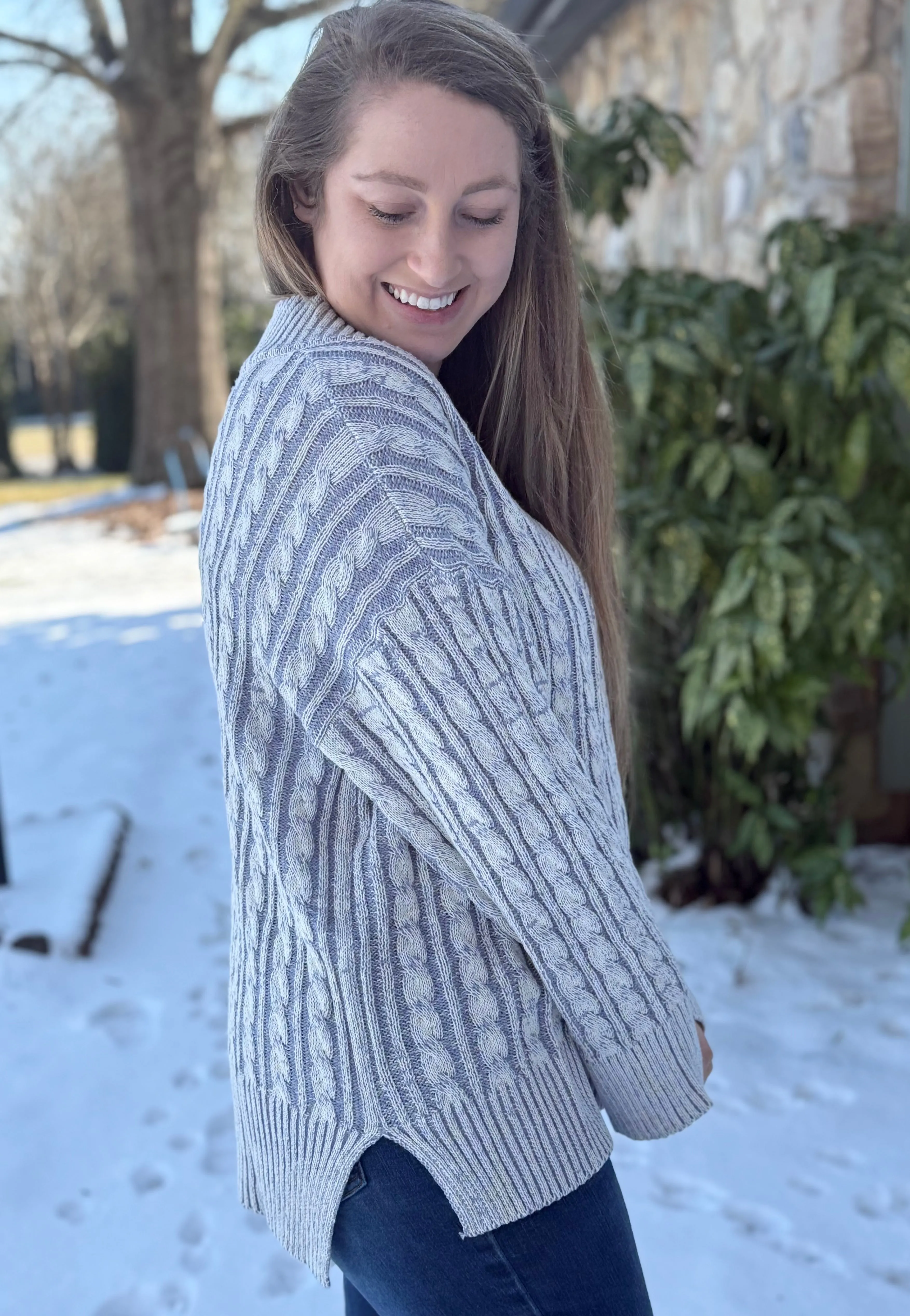 JANUARY BLUES SWEATER