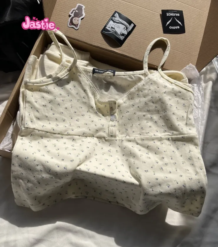 JazzHer Vintage Floral Print Button Sleeveless Vests Women Summer New Cotton Soft Lace Slim V-neck Tank Tops Sweet Cute Chic Camis Y2K