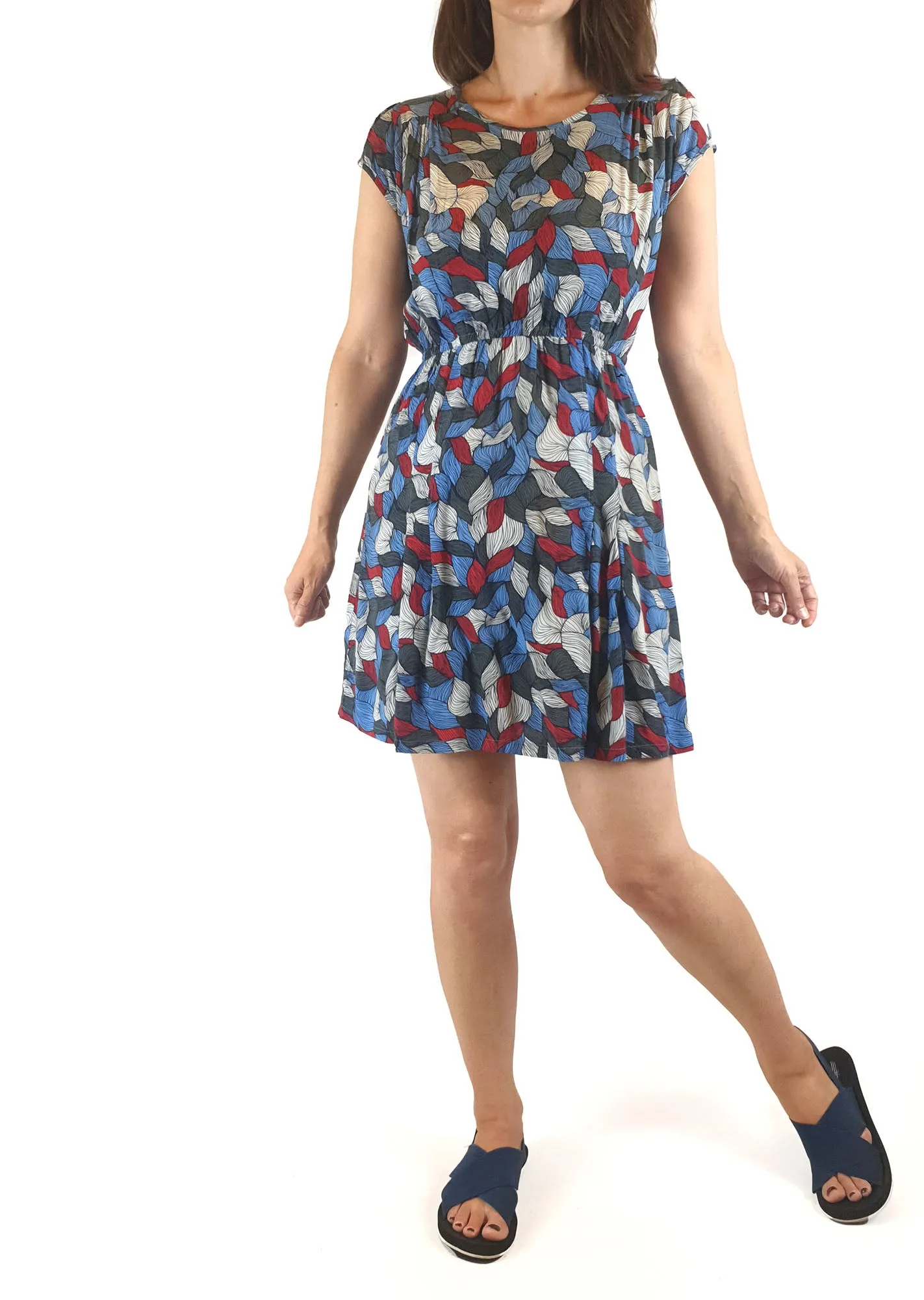 Leonard St dress with blue and red leaves print size 6 (best fits 6-8)