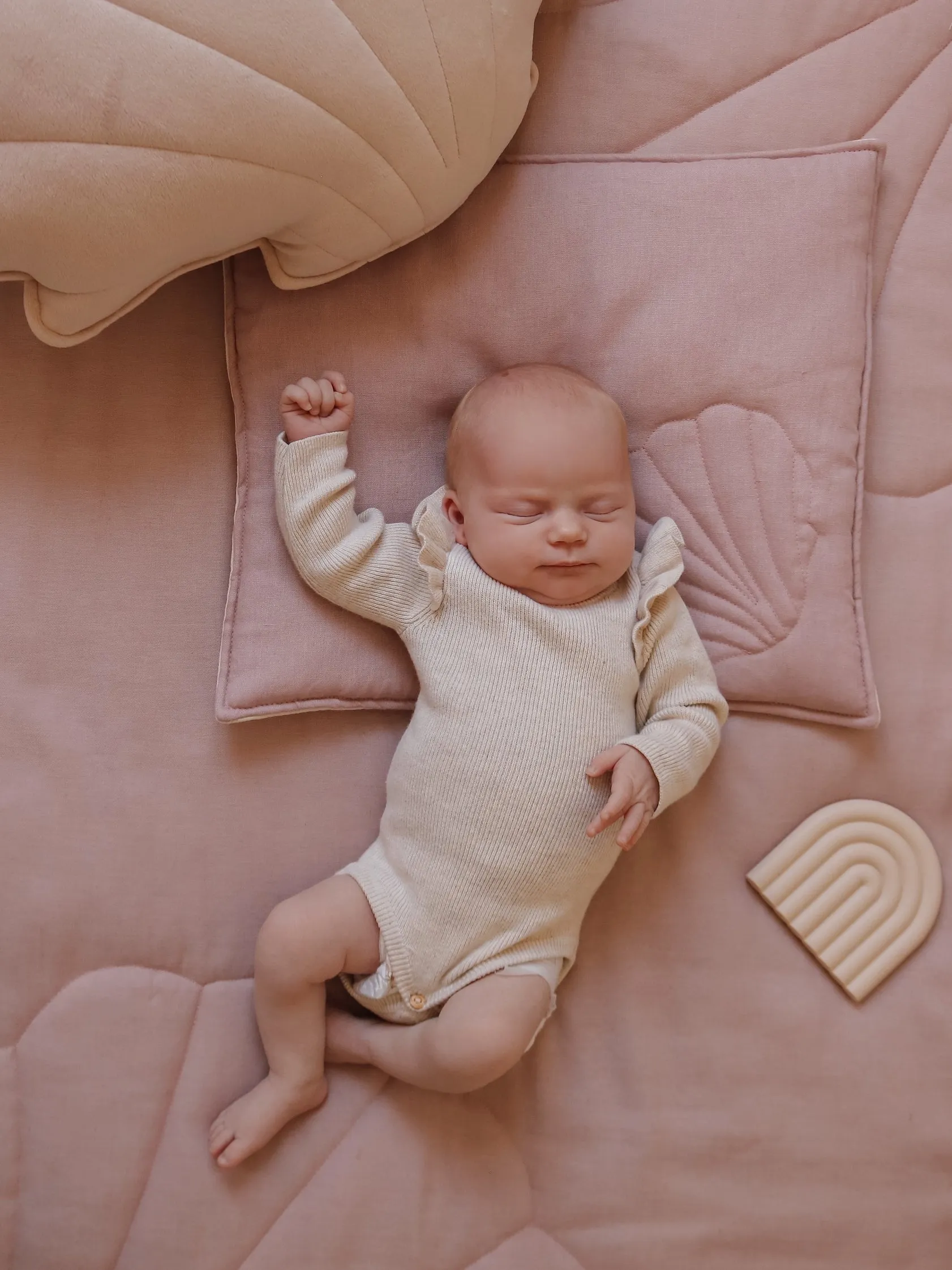 Linen "Powder Pink" Shell Child Cover Set
