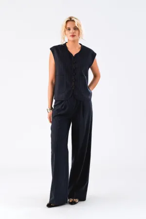 LOLLYS LAUNDRY Abbey Vest | Dark Navy