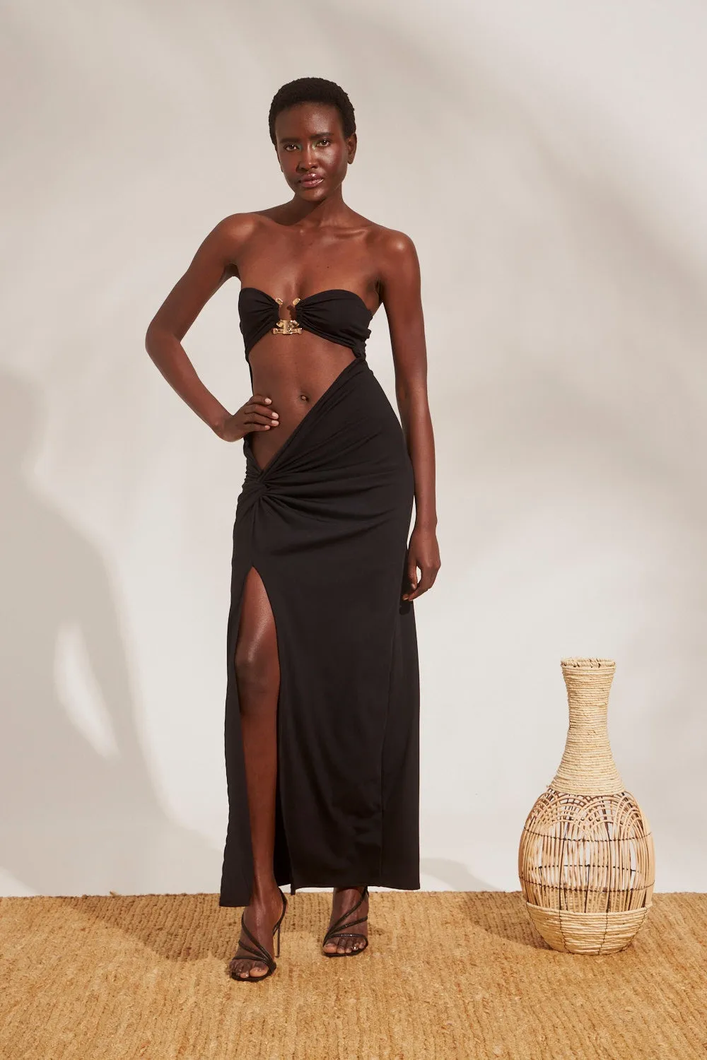 LONG GOWN STRAPLESS DRESS