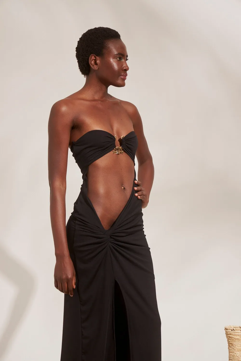 LONG GOWN STRAPLESS DRESS