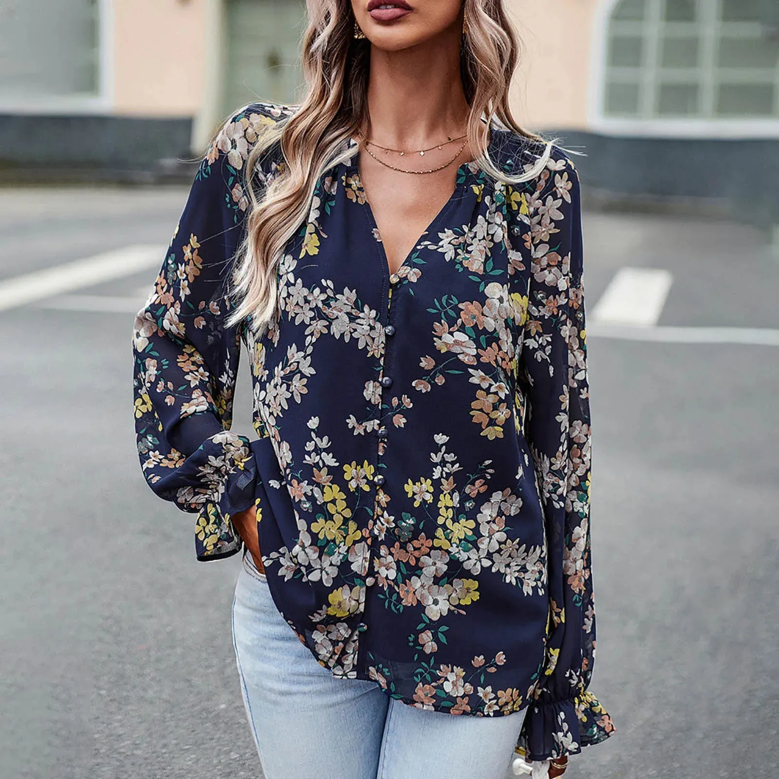 Lucia – Elegant Floral Print Long Sleeve Shirt for Women