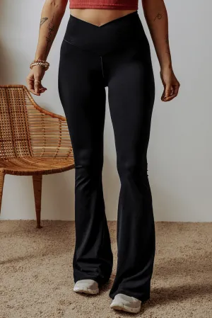 Midnight Sculpt V-Waist Flare Leggings