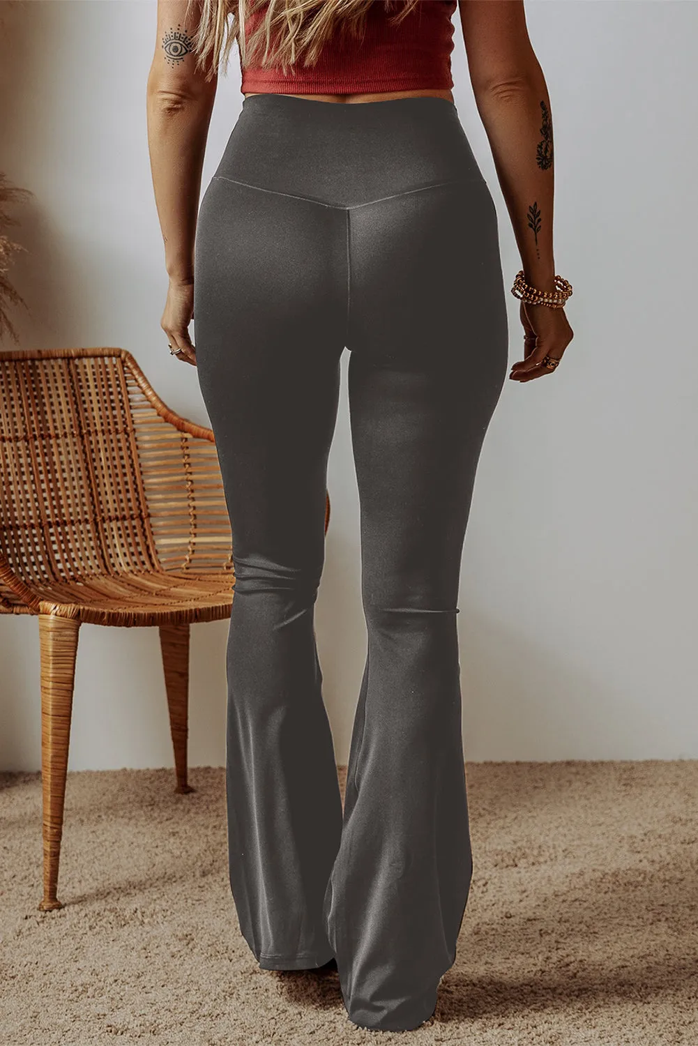 Midnight Sculpt V-Waist Flare Leggings