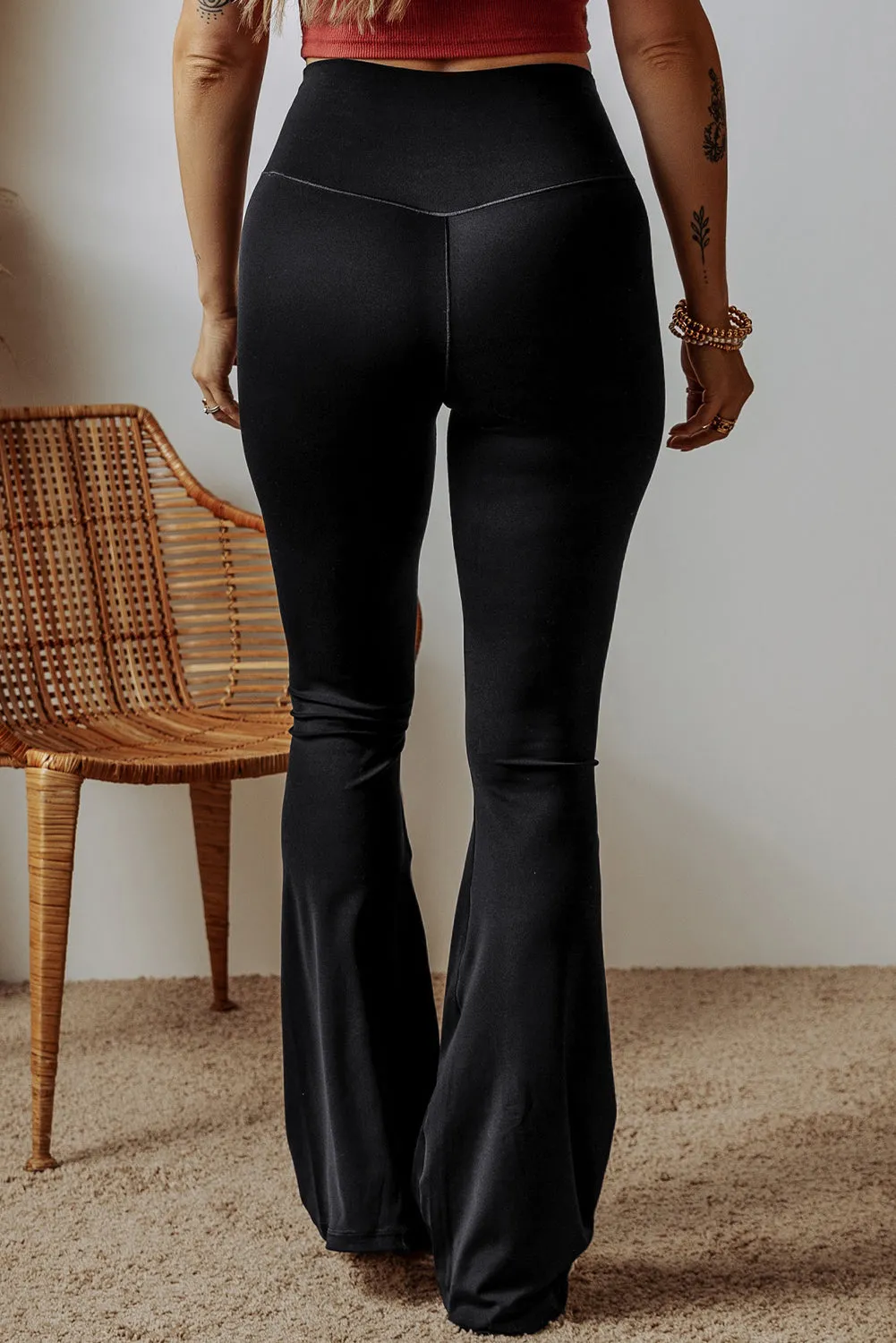 Midnight Sculpt V-Waist Flare Leggings