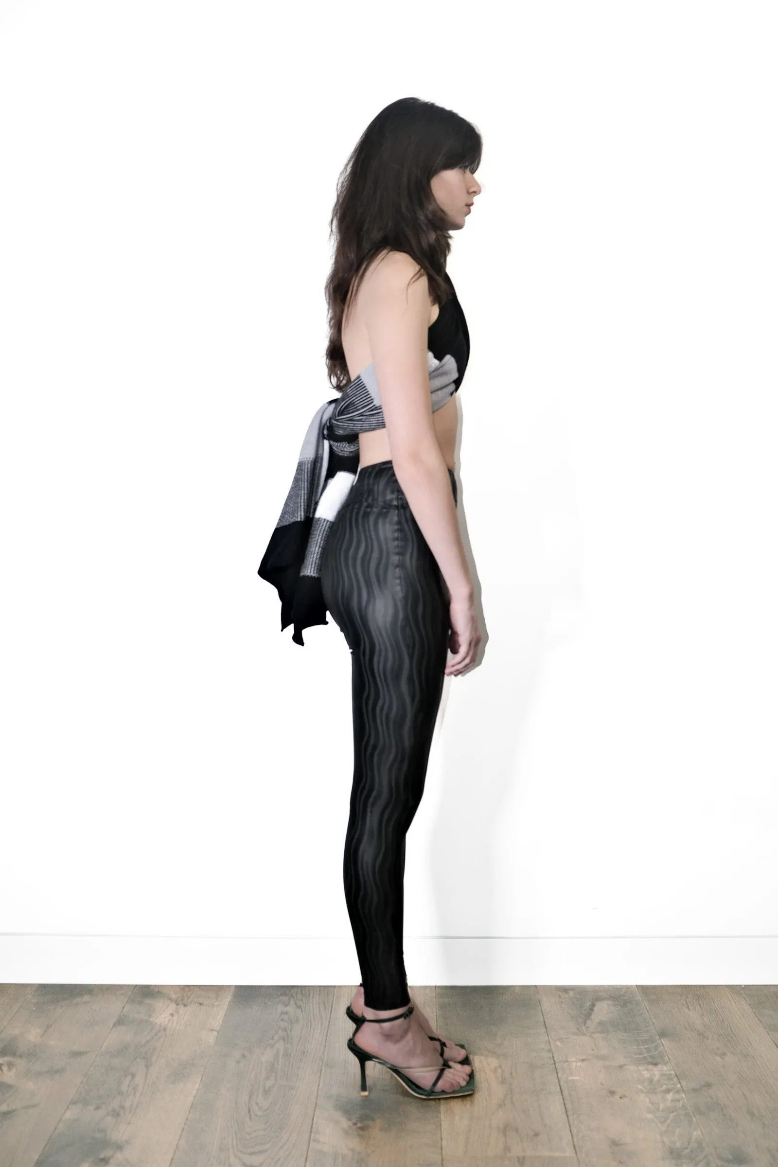 Nominal Black 'Wavey' Latex Leggings - Feminine Style