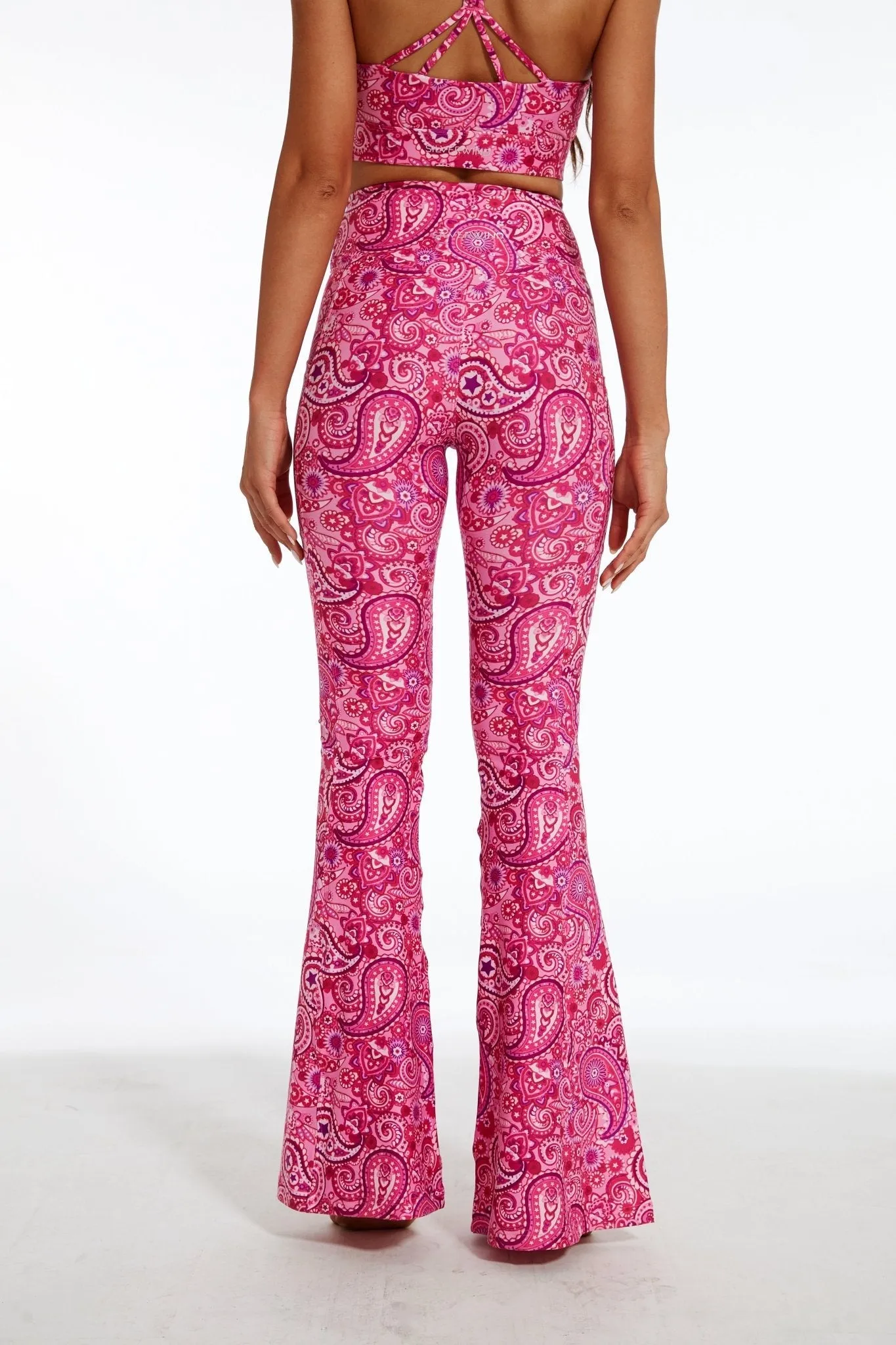 Paisley Groove Women's Flare Yoga Pants – High-Waisted Stretch Bell Bottoms for Workout & Lounge
