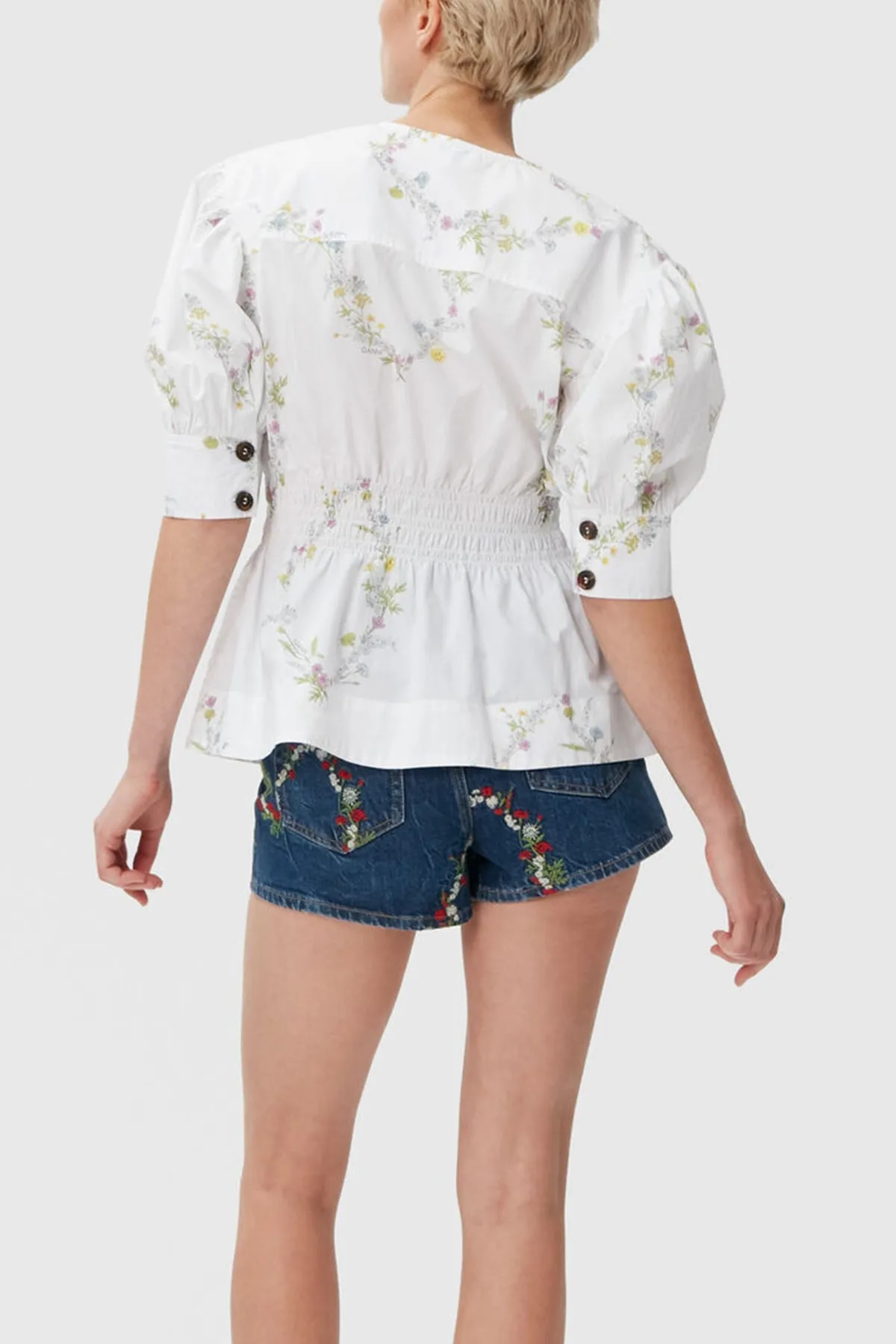 Printed Cotton V-Neck Smock Blouse in Floral Shape Bright White