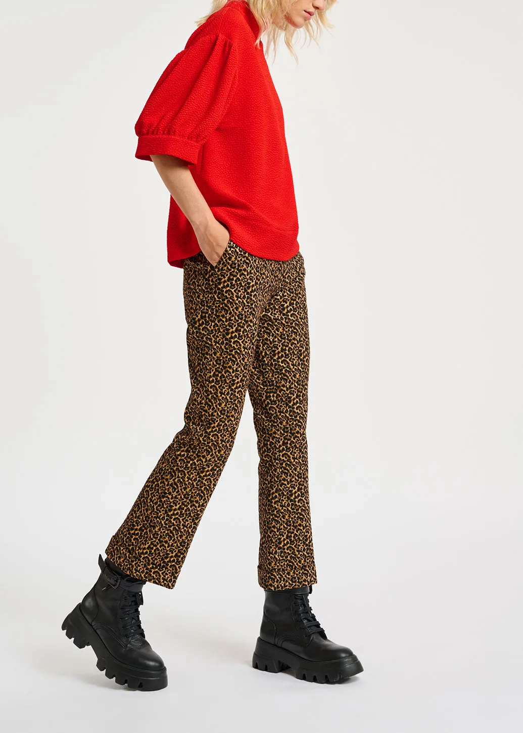 Red top with puffed sleeves