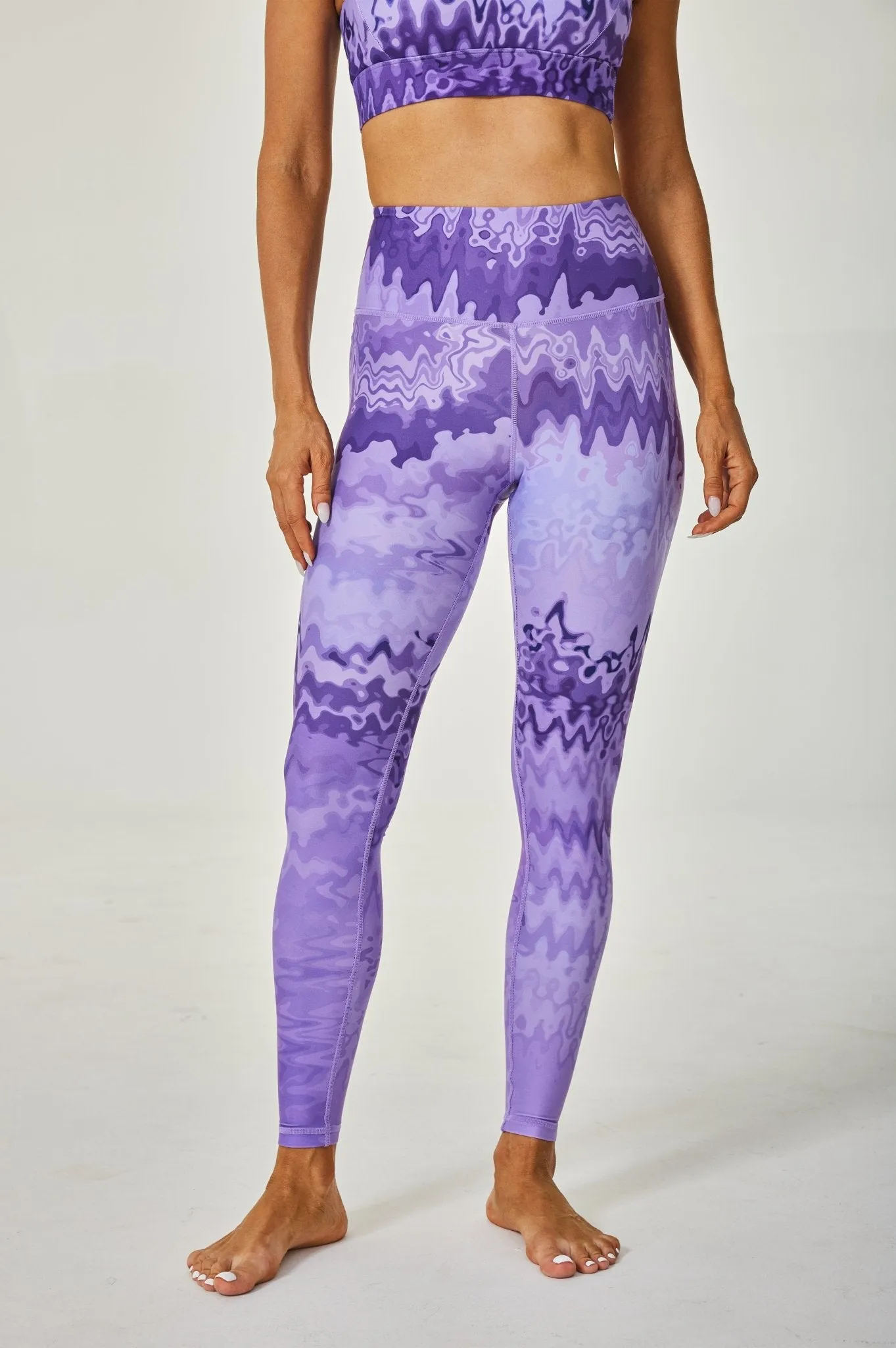 Ripple Energy High-Waist Leggings – Seamless Full-Length Workout Pants with Ombre Wave Pattern