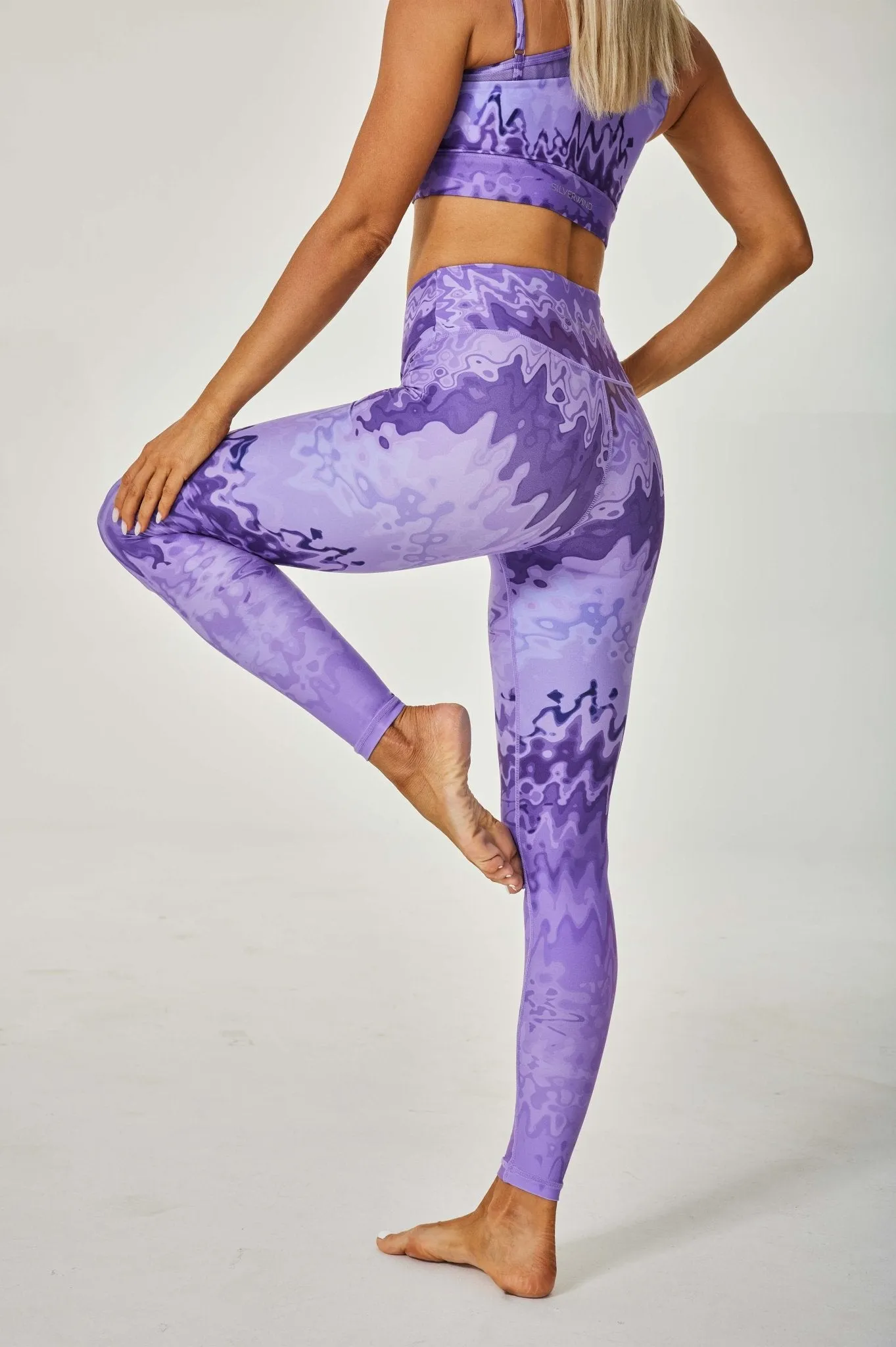 Ripple Energy High-Waist Leggings – Seamless Full-Length Workout Pants with Ombre Wave Pattern