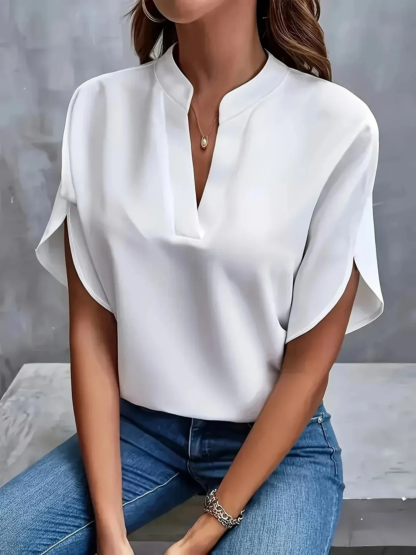 Thalia™ | Elegant Blouse with Tailored Fit