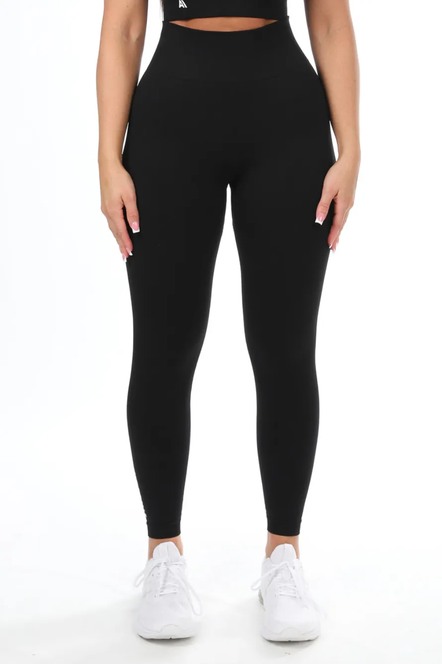 Tia Scrunchbum Leggings Black