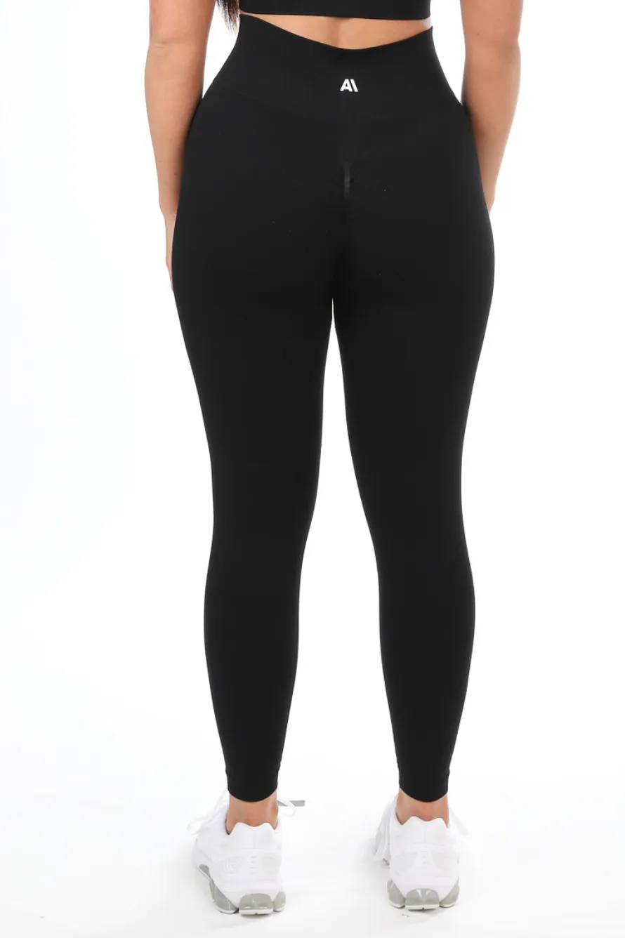 Tia Scrunchbum Leggings Black