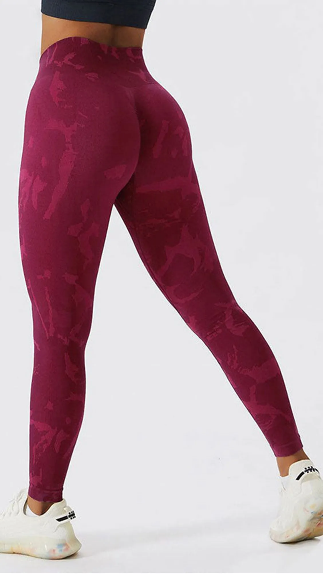 Tie Dyed Scrunch Butt Leggings