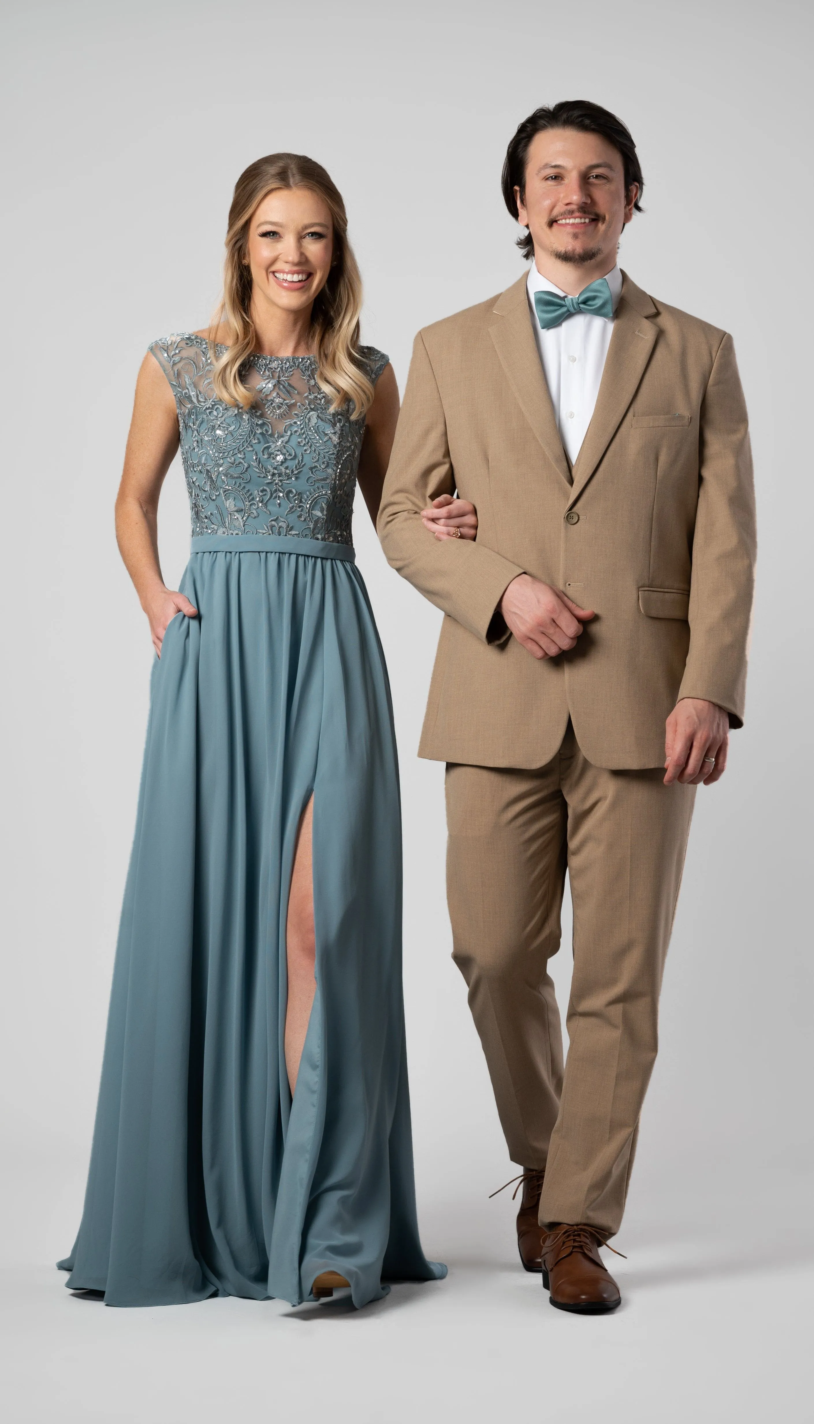Trim Fit 3 Piece Suit Camel