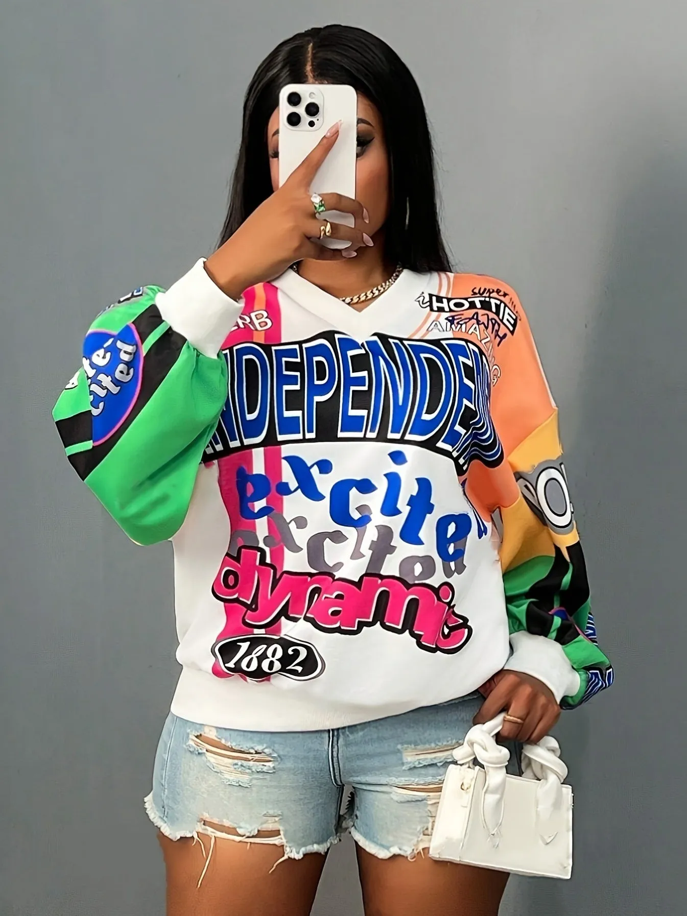 Vibrant Vintage-Inspired Letter Print Long Sleeve V-Neck Top