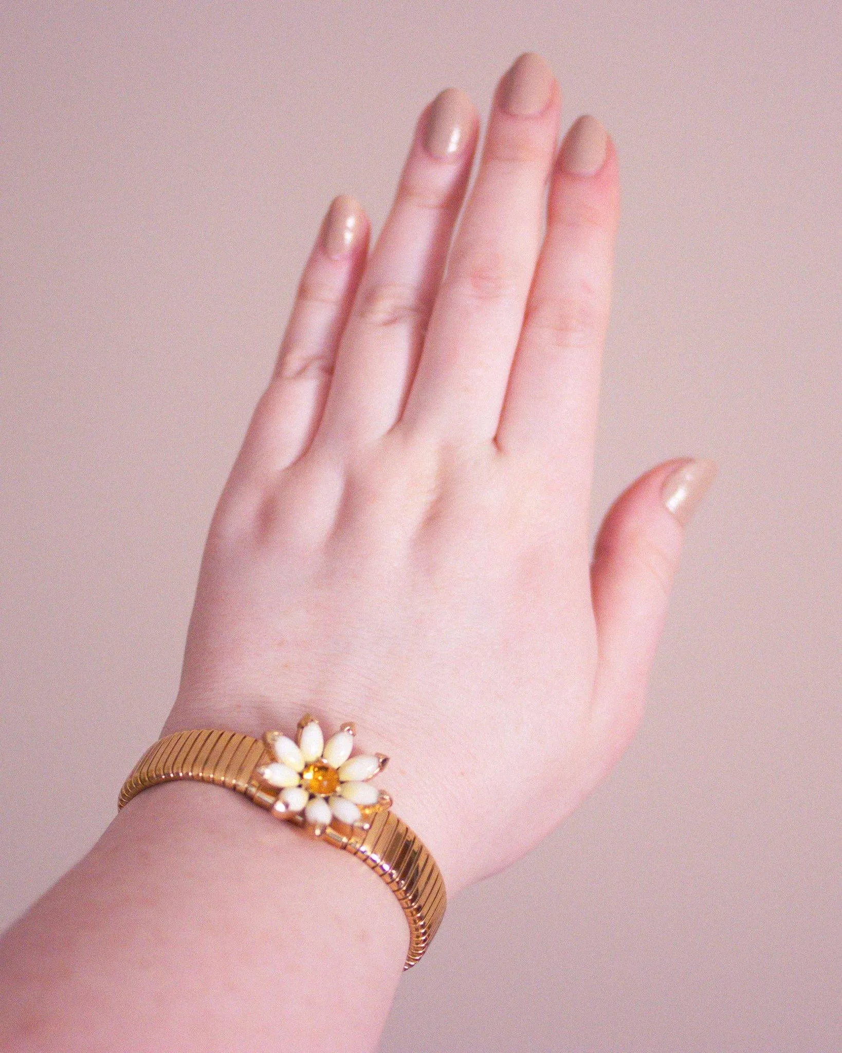 Vintage Kramer NY Rhinestone Daisy Gold Expansion Bracelet