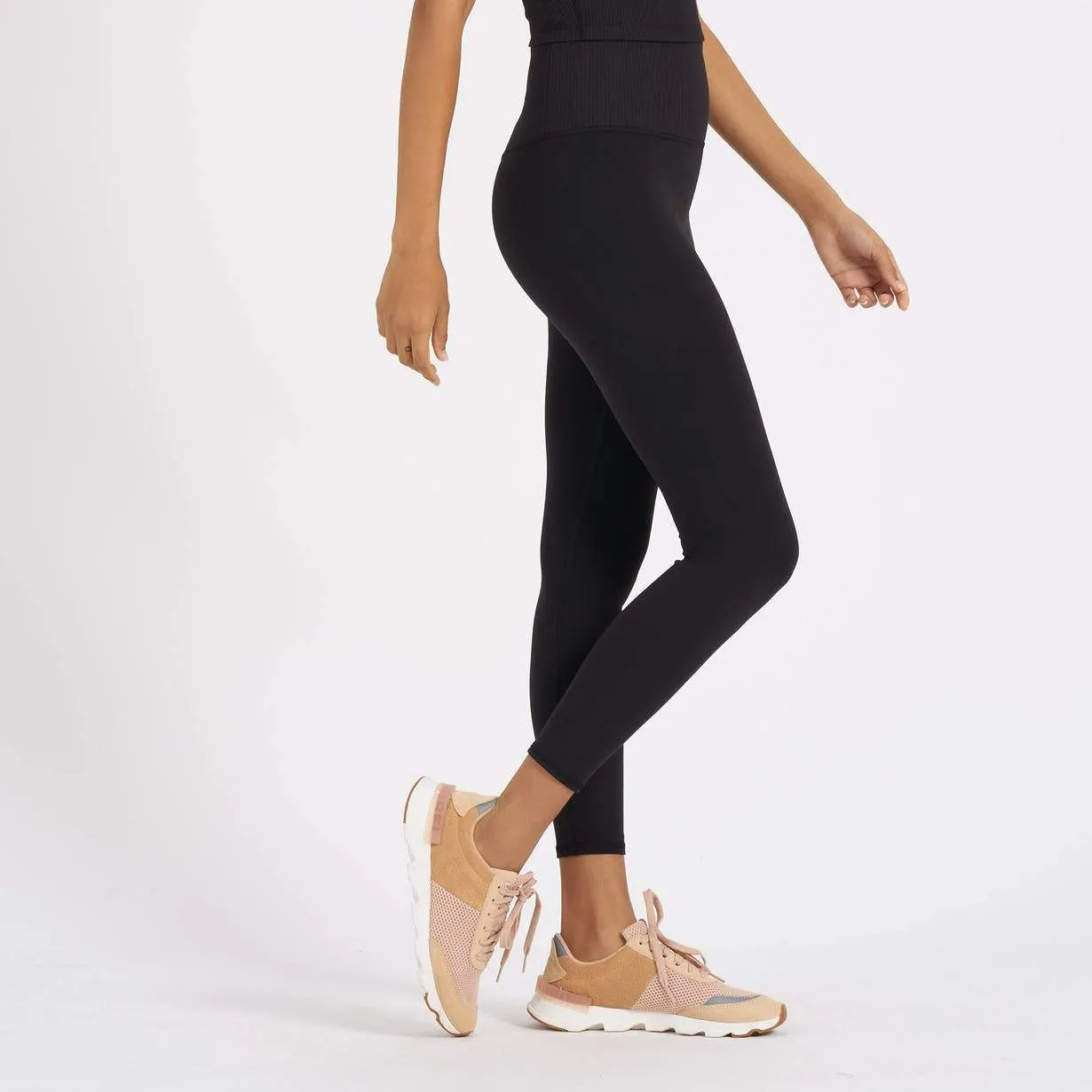 Vuori Women's Rib Studio Legging